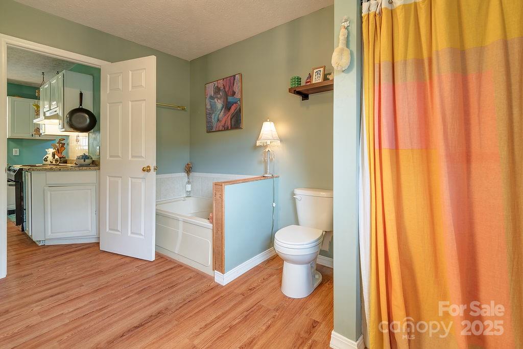 124 Beaverdam Loop Road