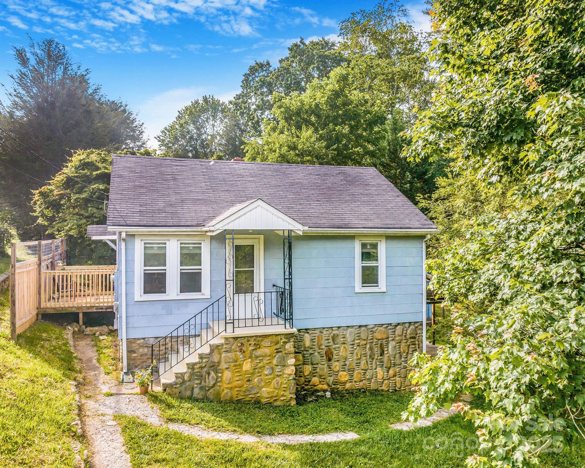 99 Little Oak Street