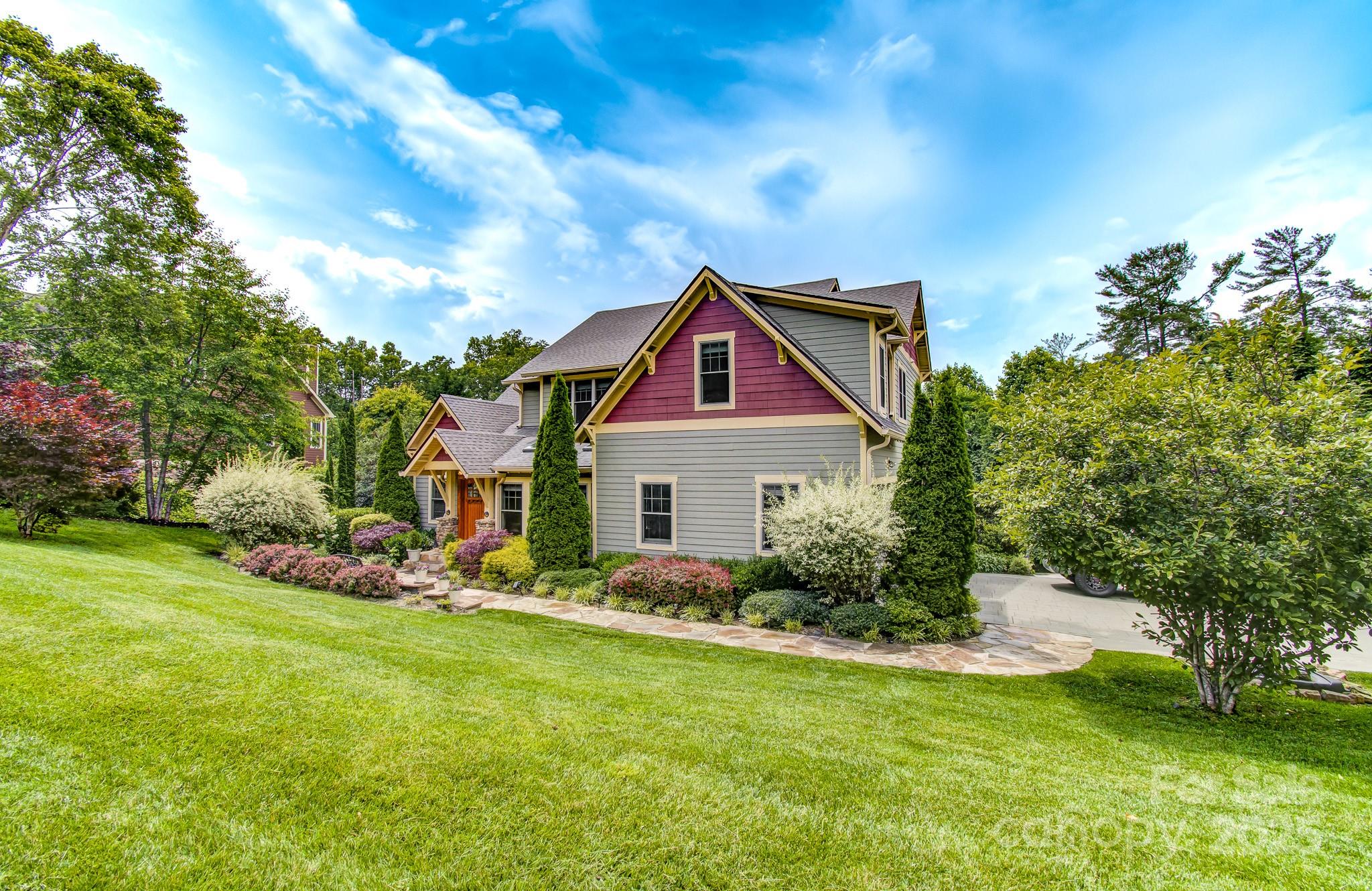 35 Village Pointe Lane