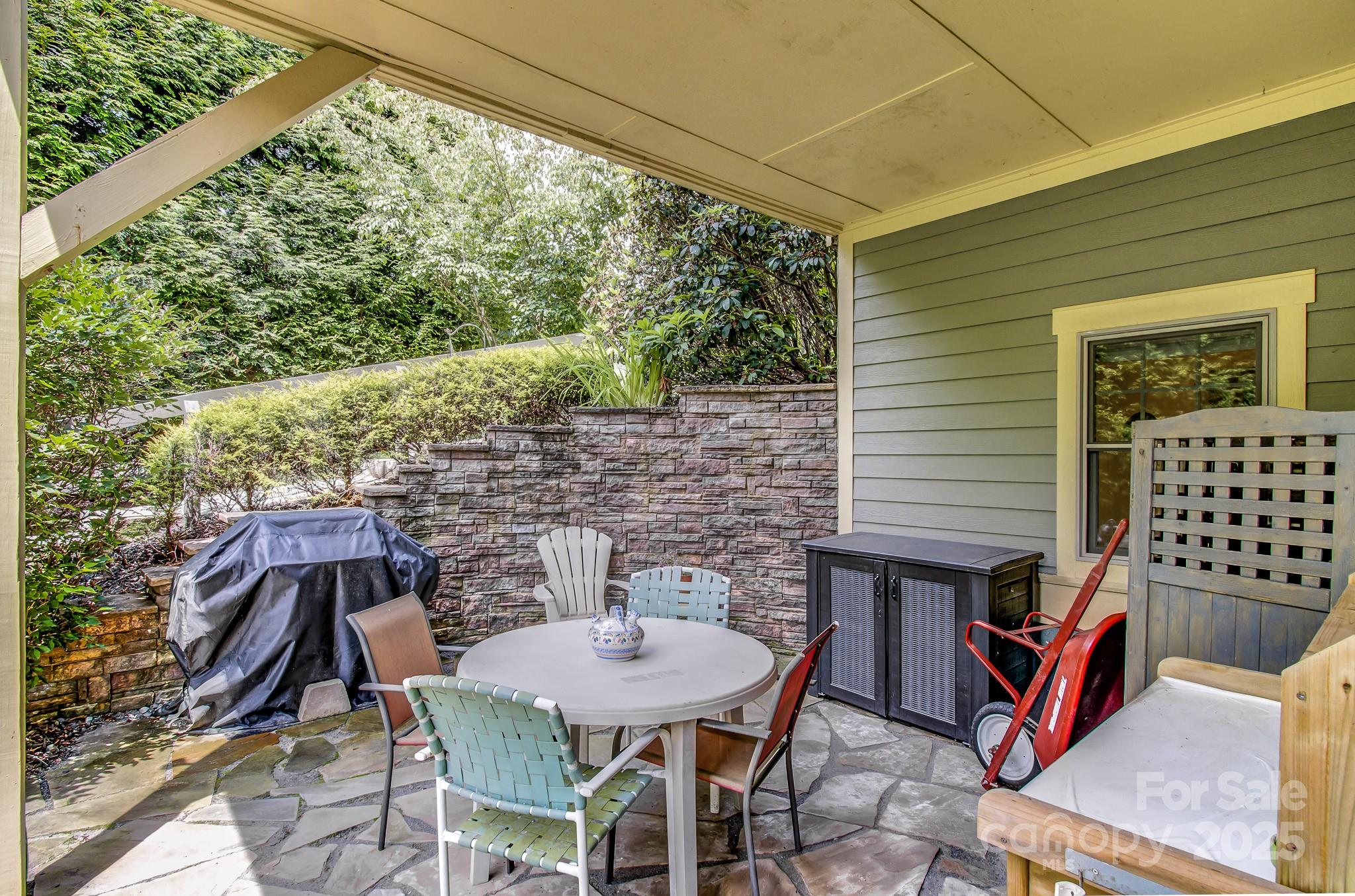35 Village Pointe Lane