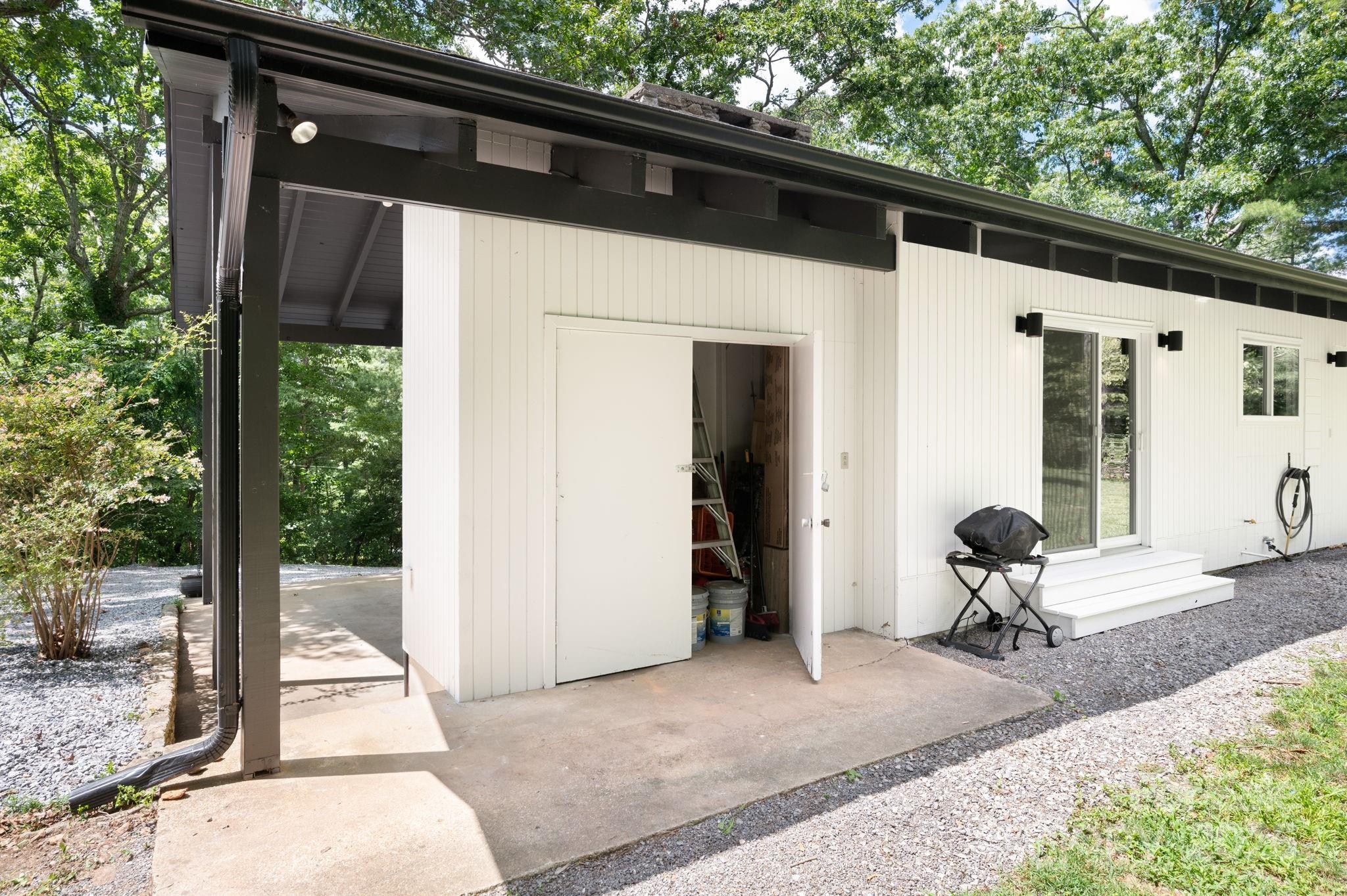 10 Munn Drive