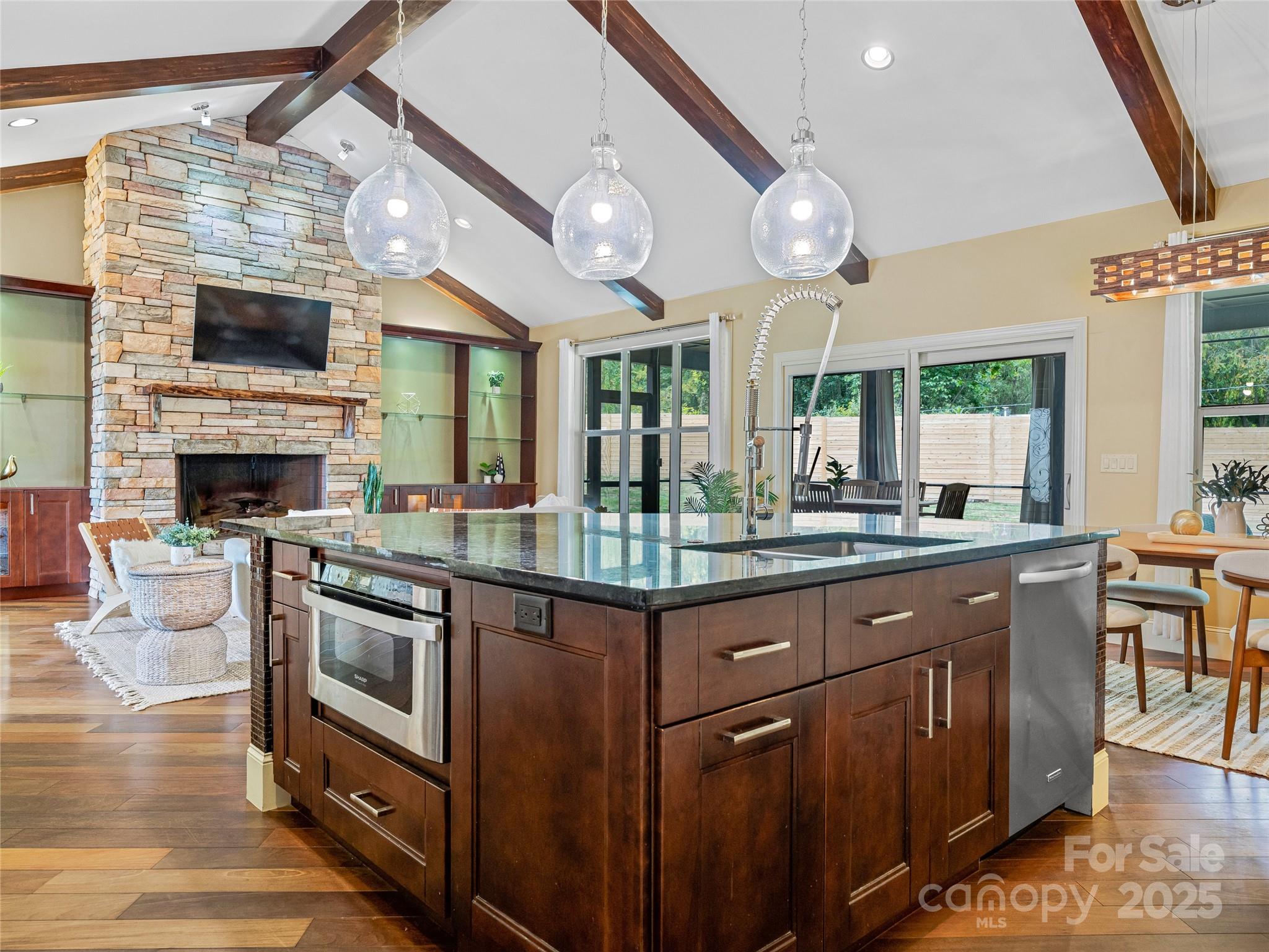 88 Ledgestone Drive