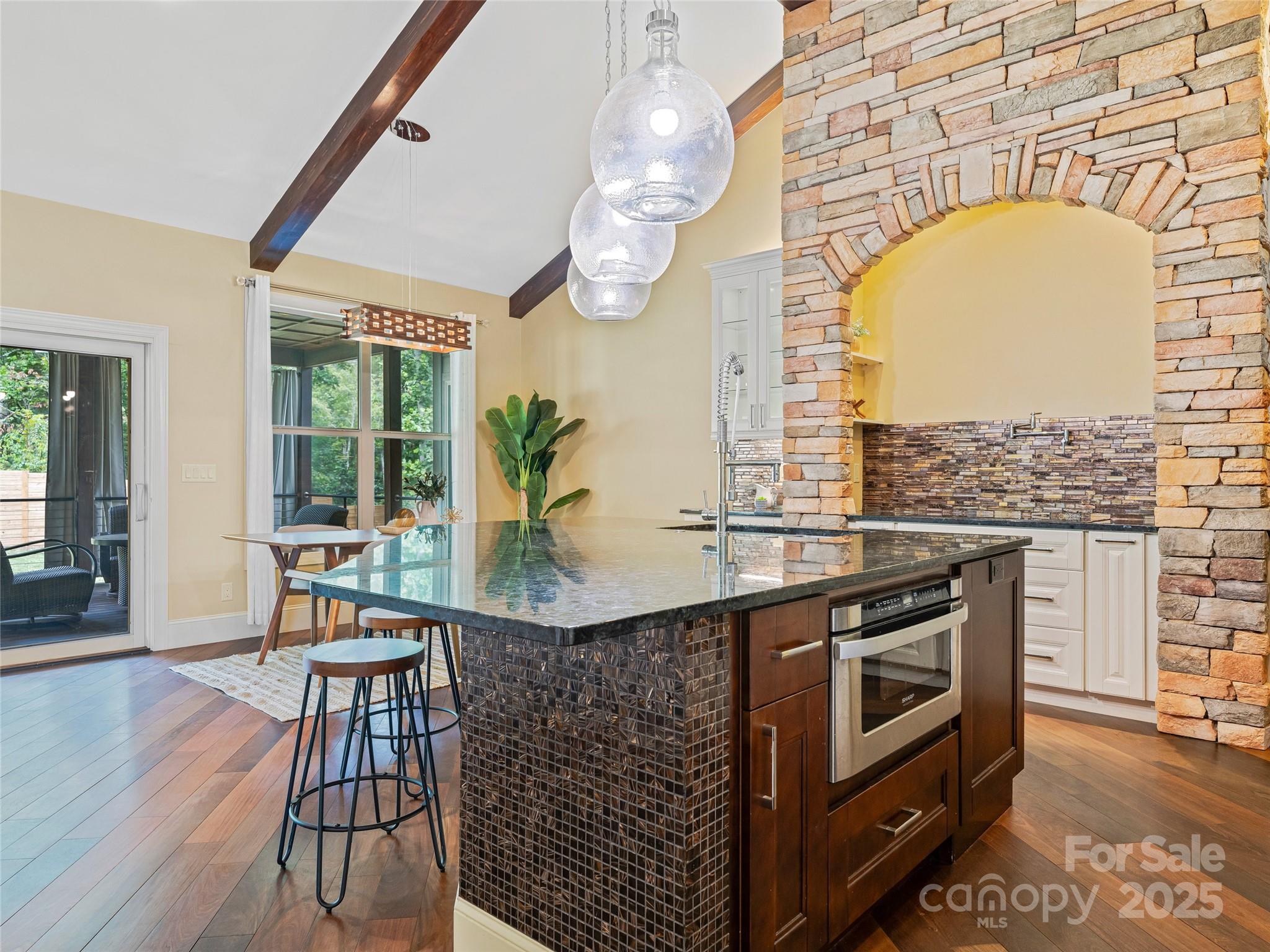 88 Ledgestone Drive