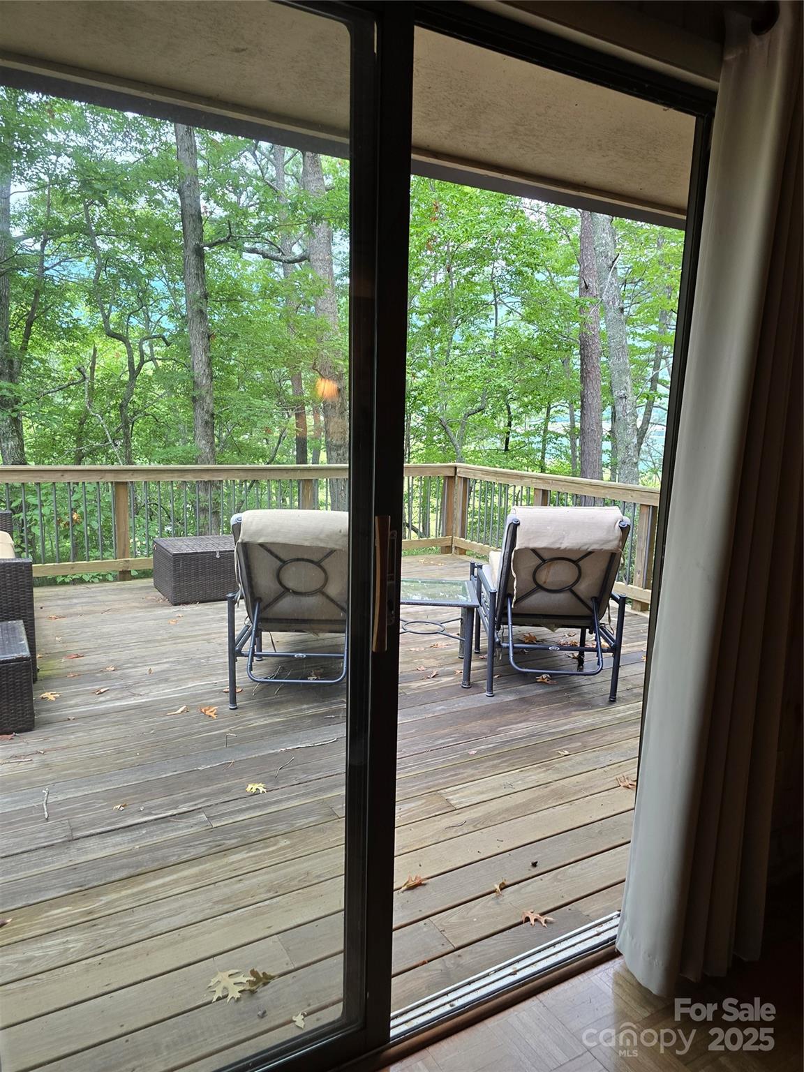 12 White Oak Trail