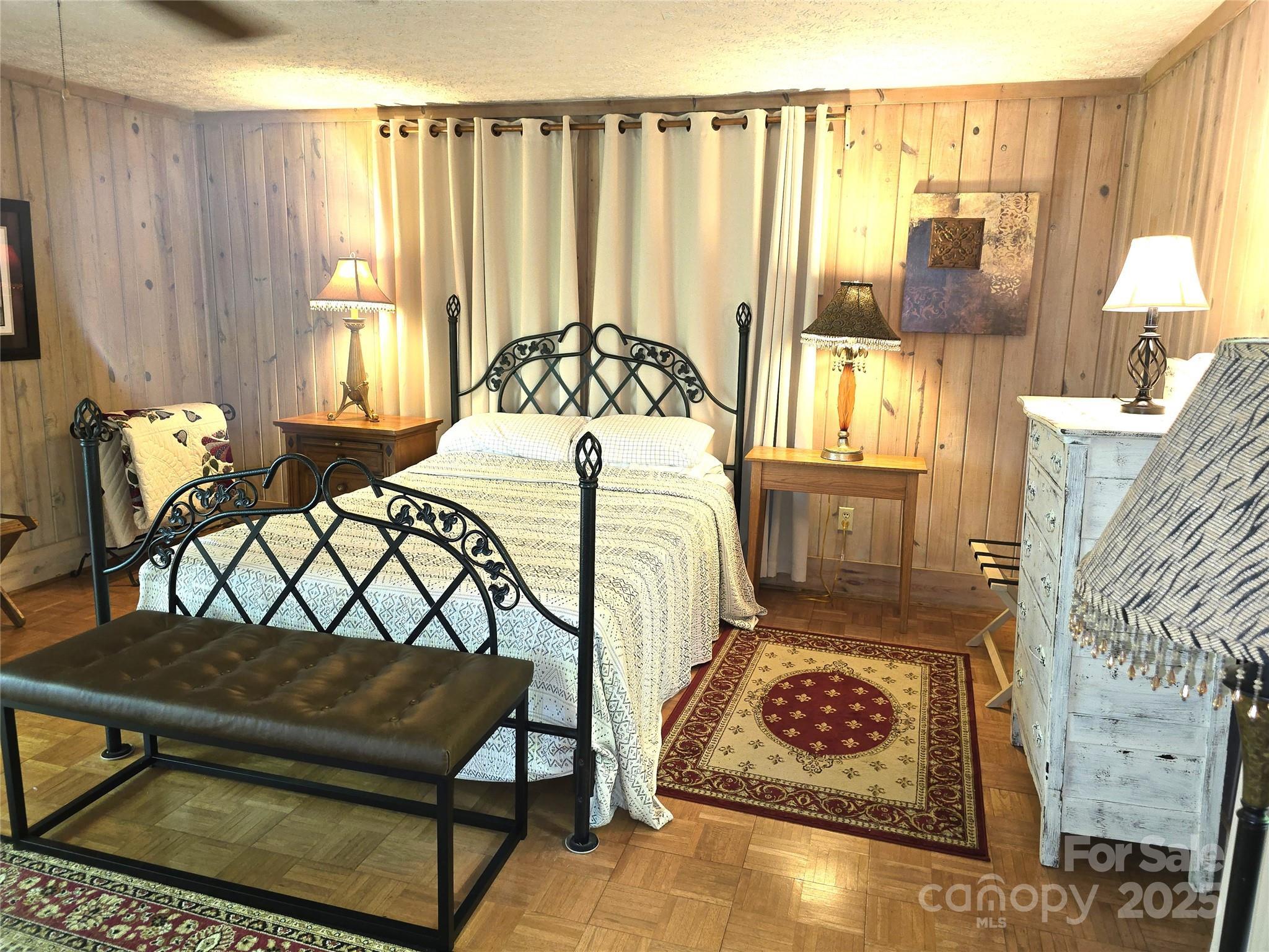 12 White Oak Trail