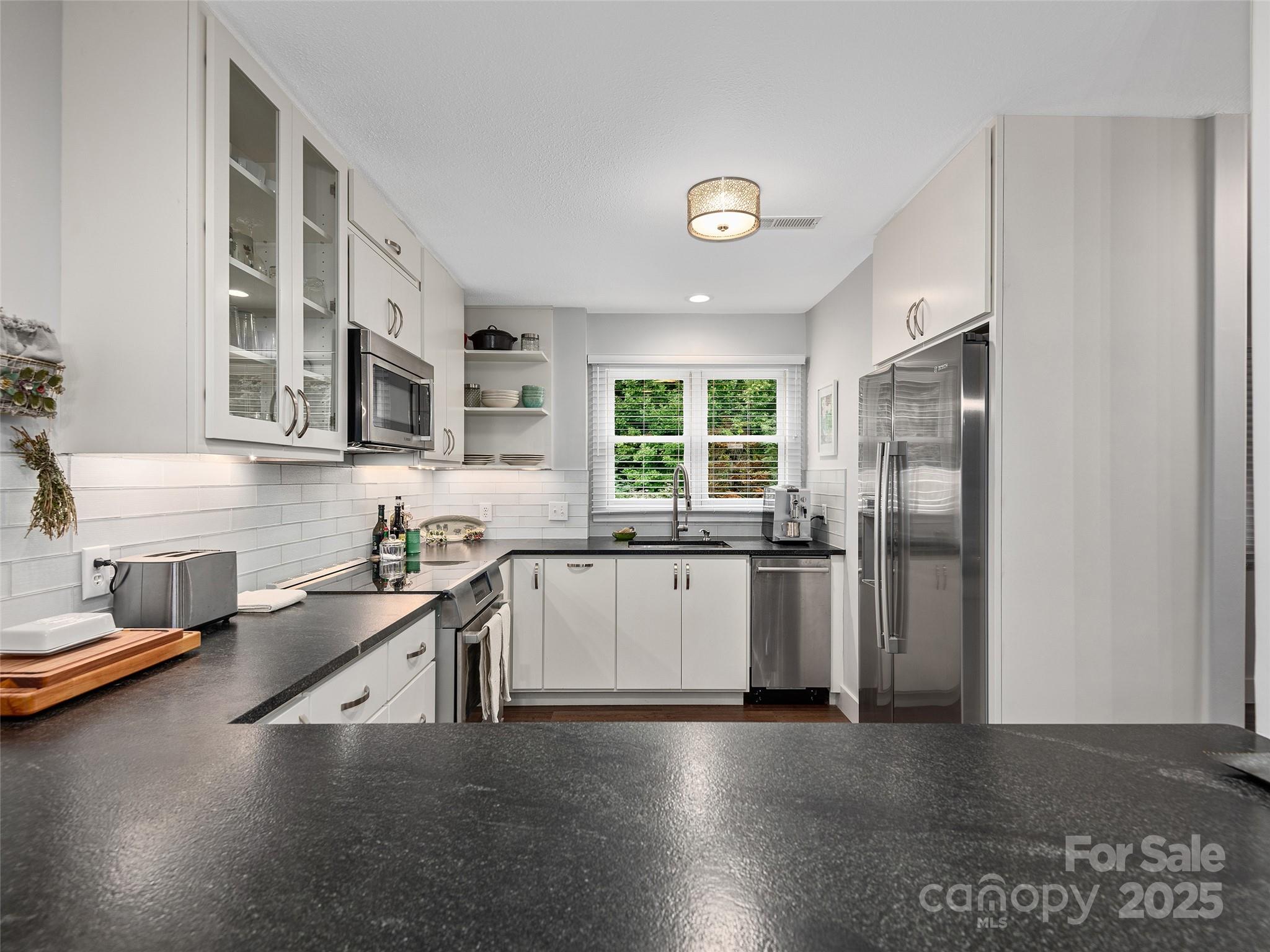 13 Timberlake Drive