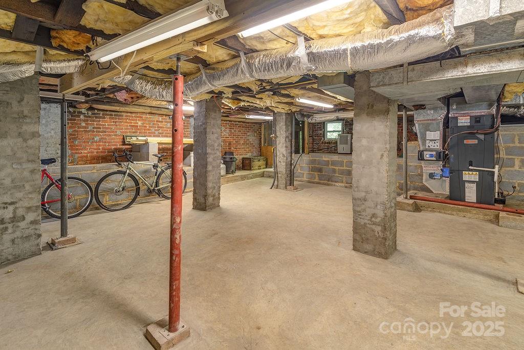 54 Spooks Branch Road