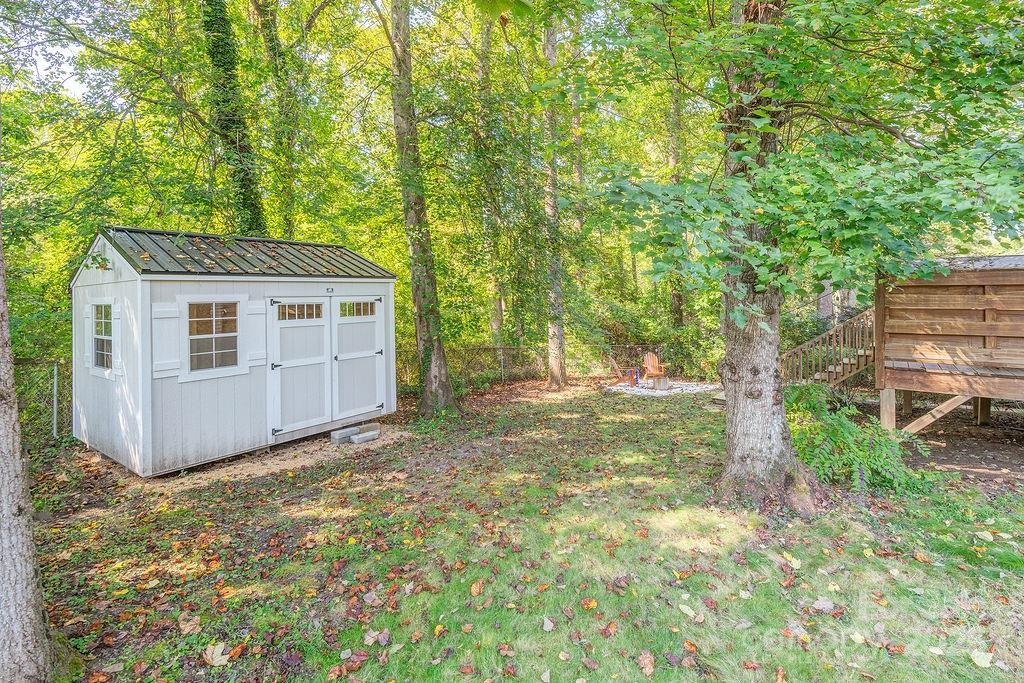 2 Homewood Drive