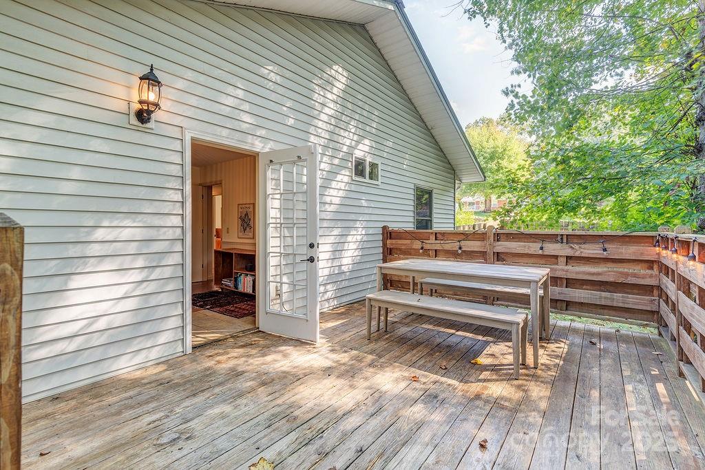 2 Homewood Drive