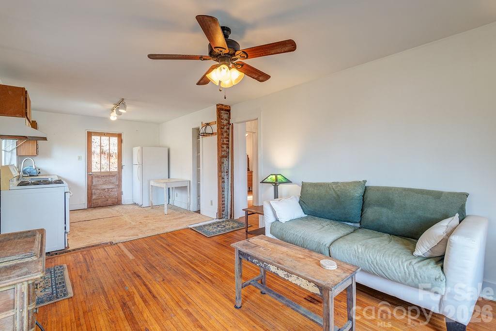 224 Old Home Road