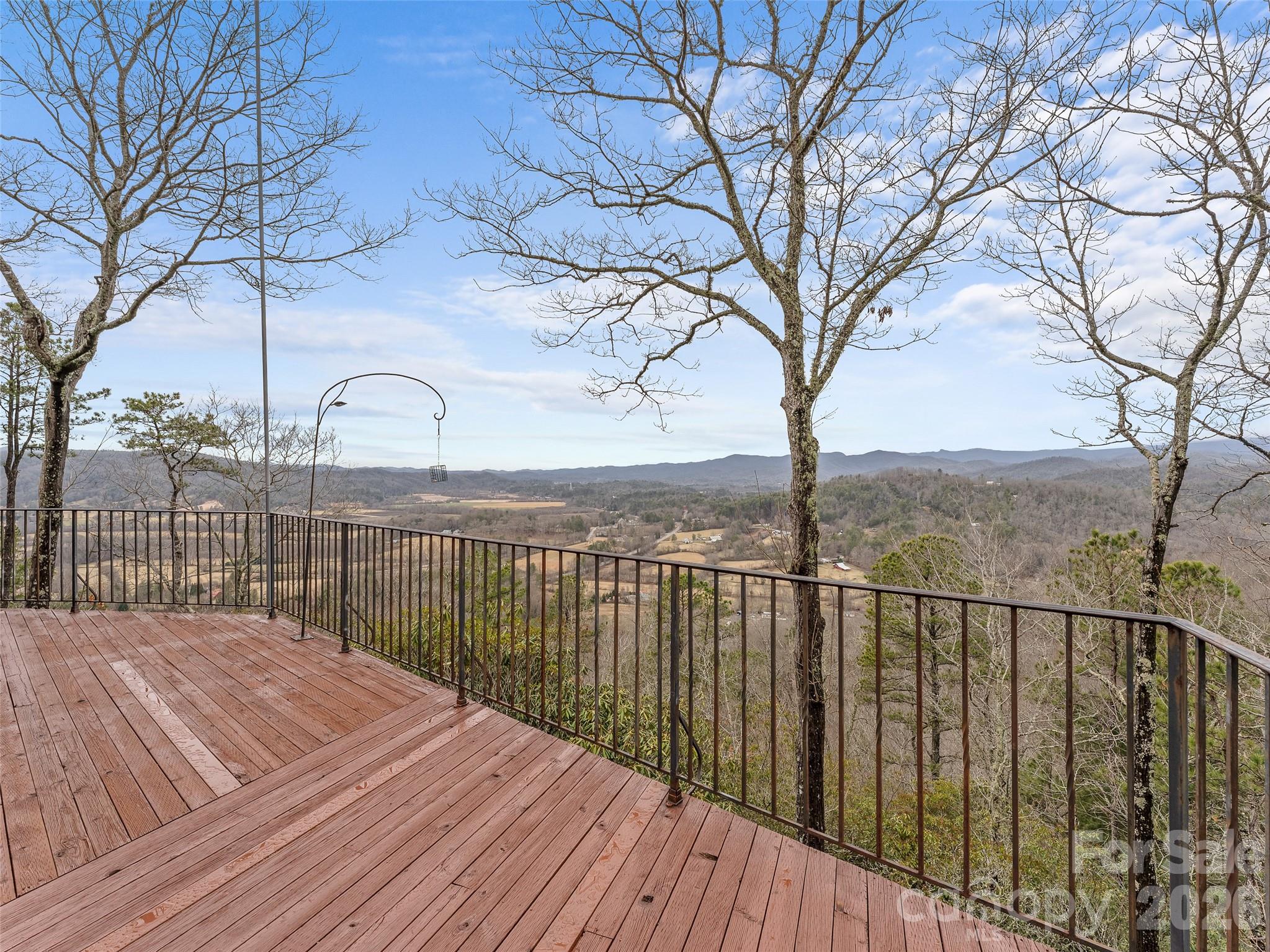 768 Gardner Lane