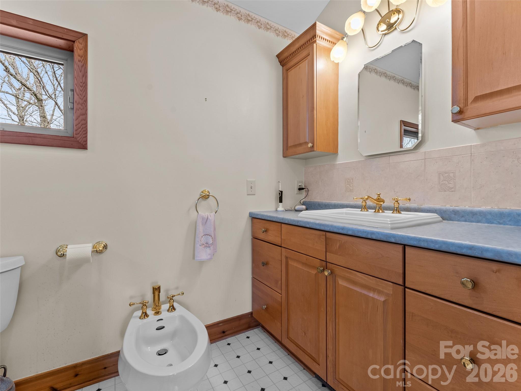 768 Gardner Lane