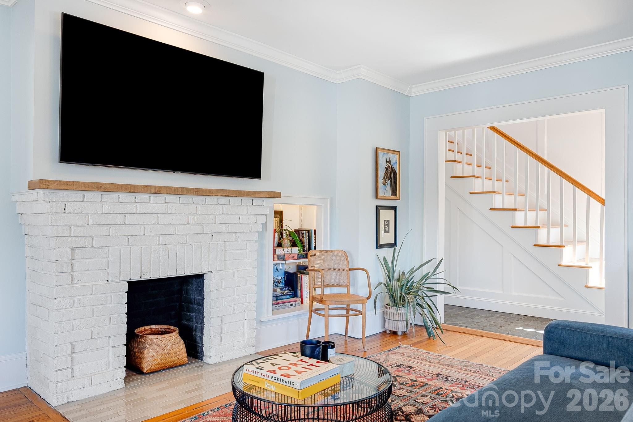 22 Kenilwood Place