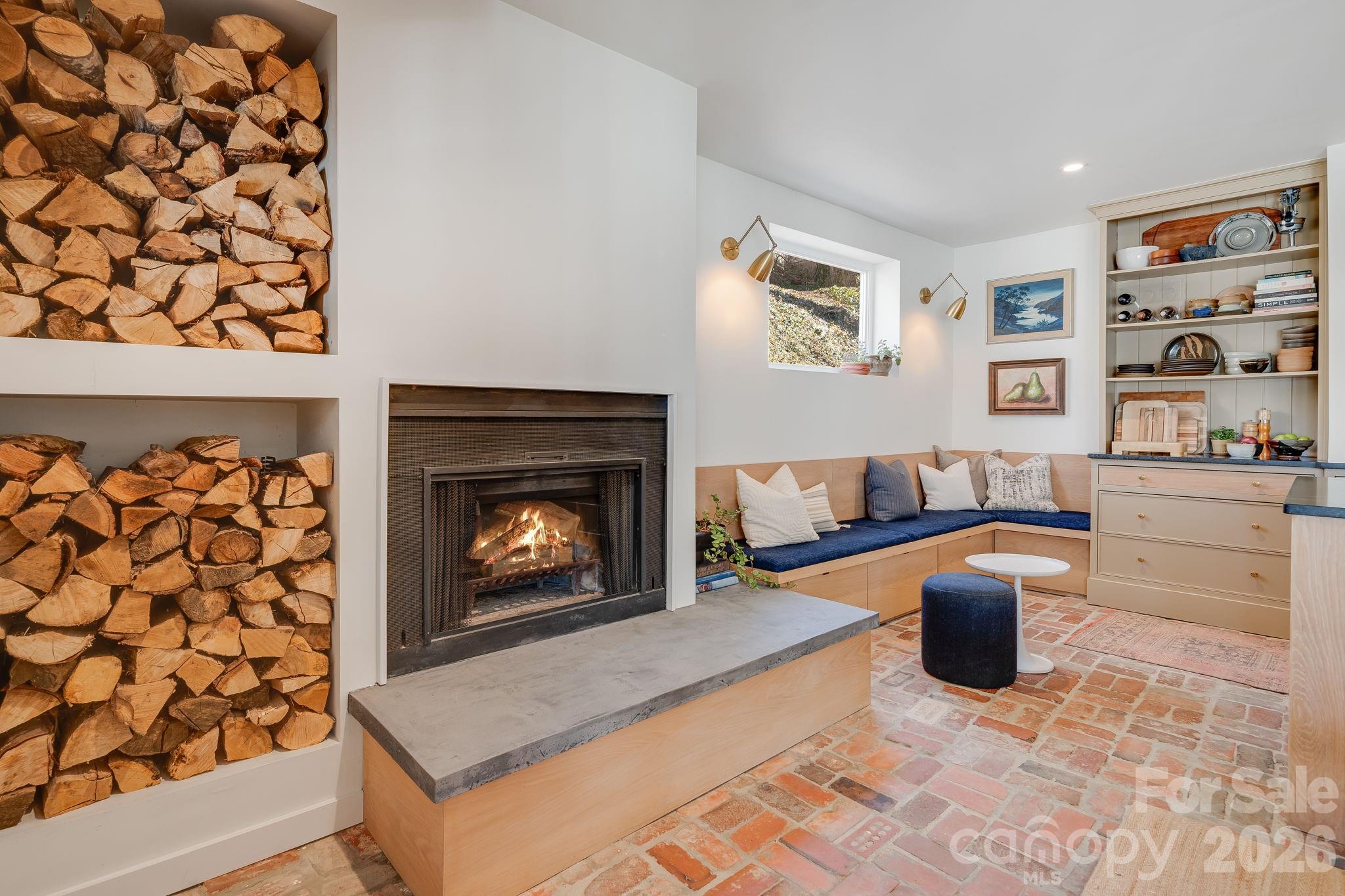22 Kenilwood Place