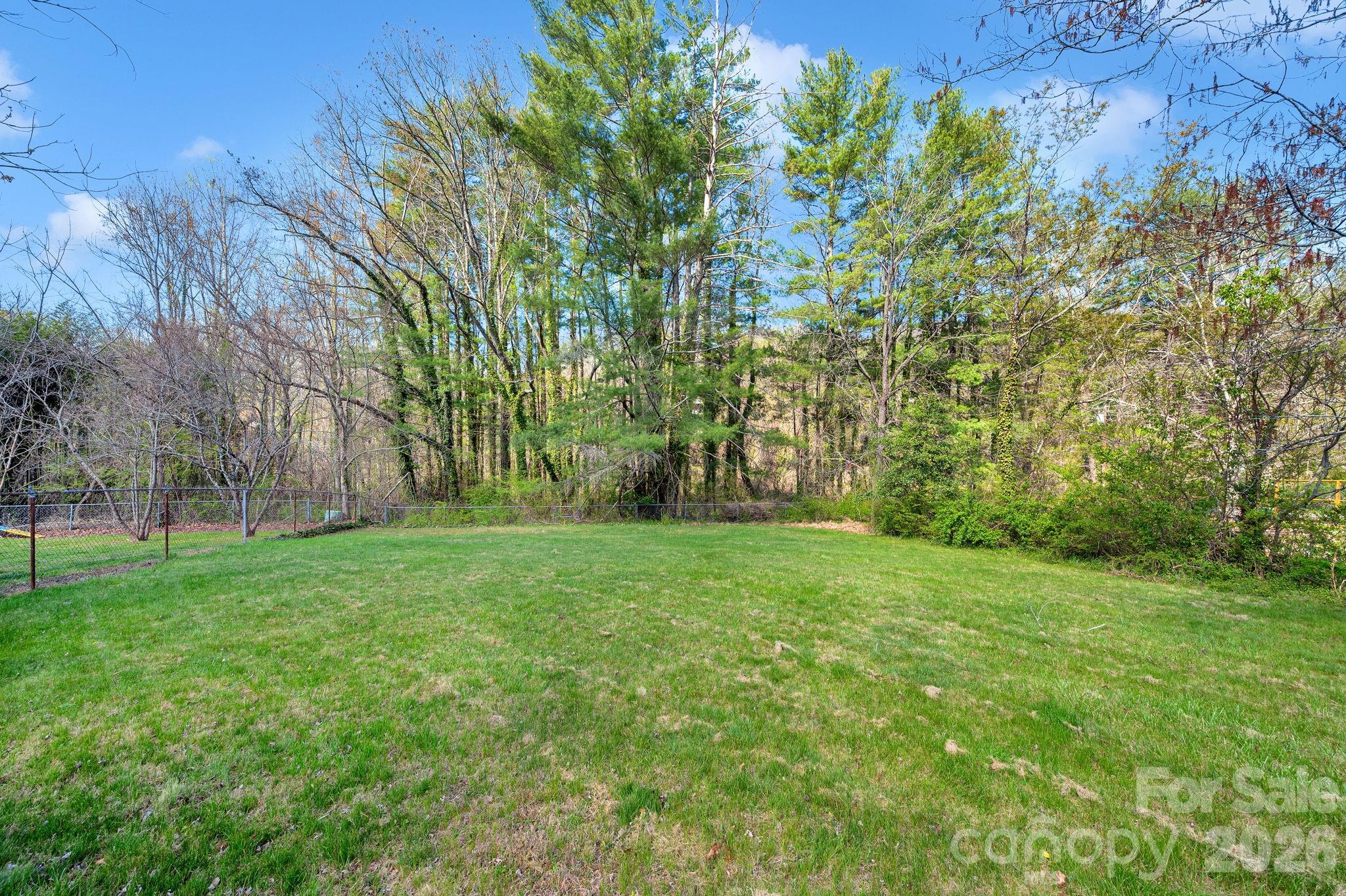 8 N Pershing Road
