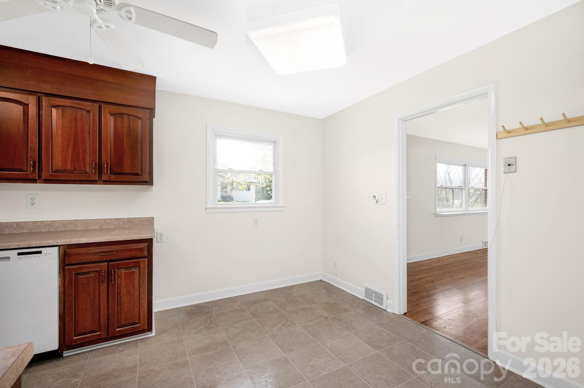 8 N Pershing Road