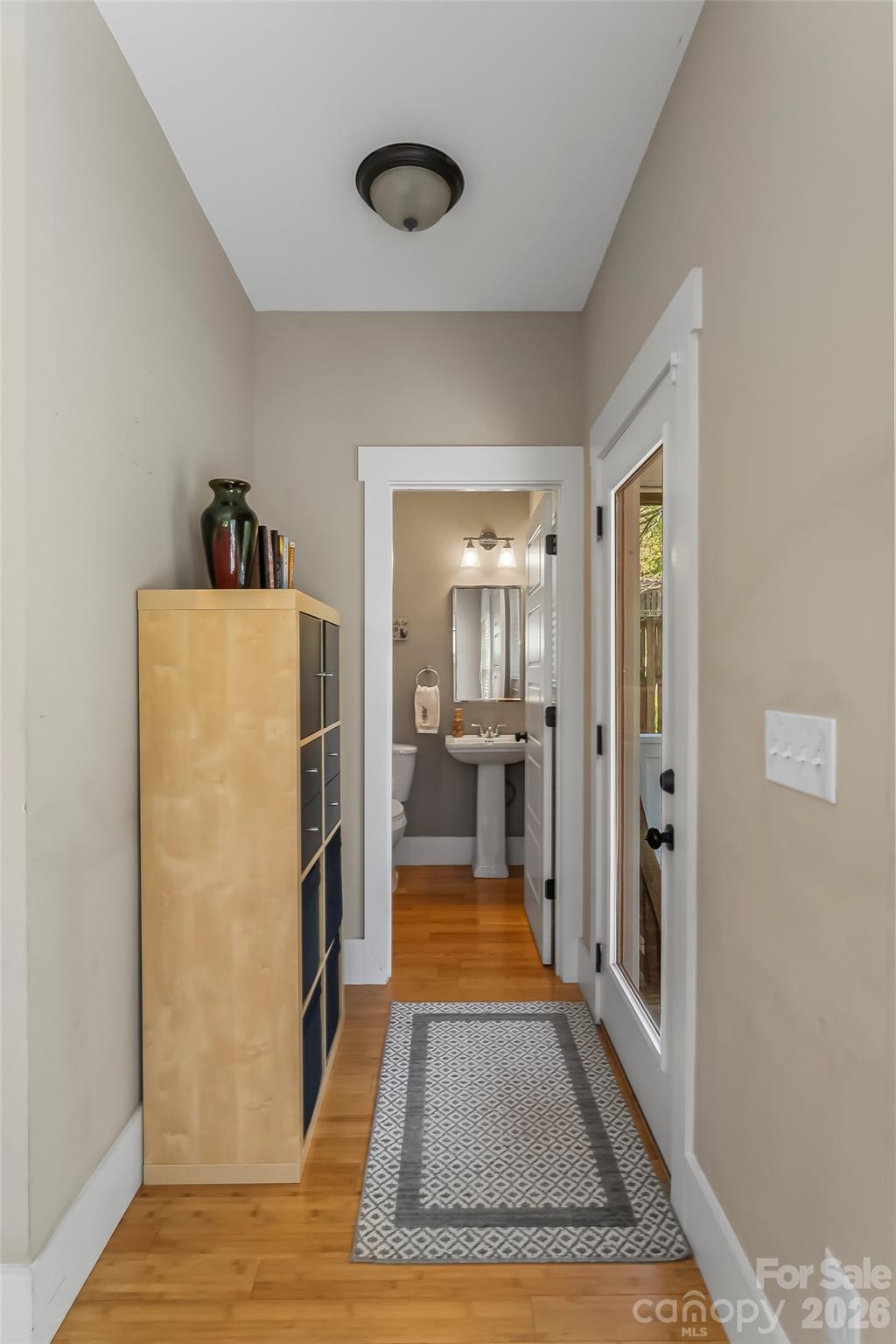 6 Weaver Street