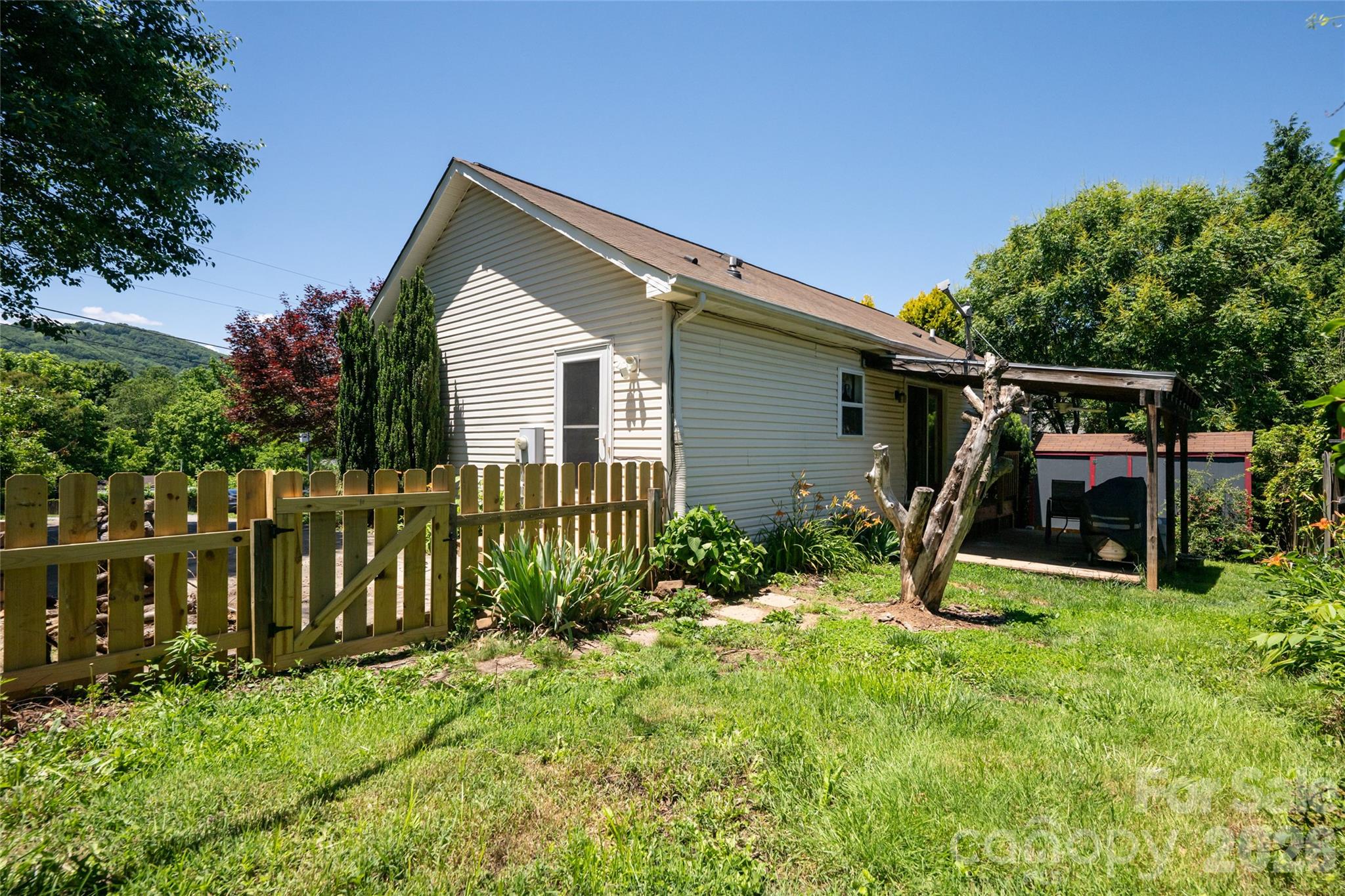339 Hi Alta Avenue