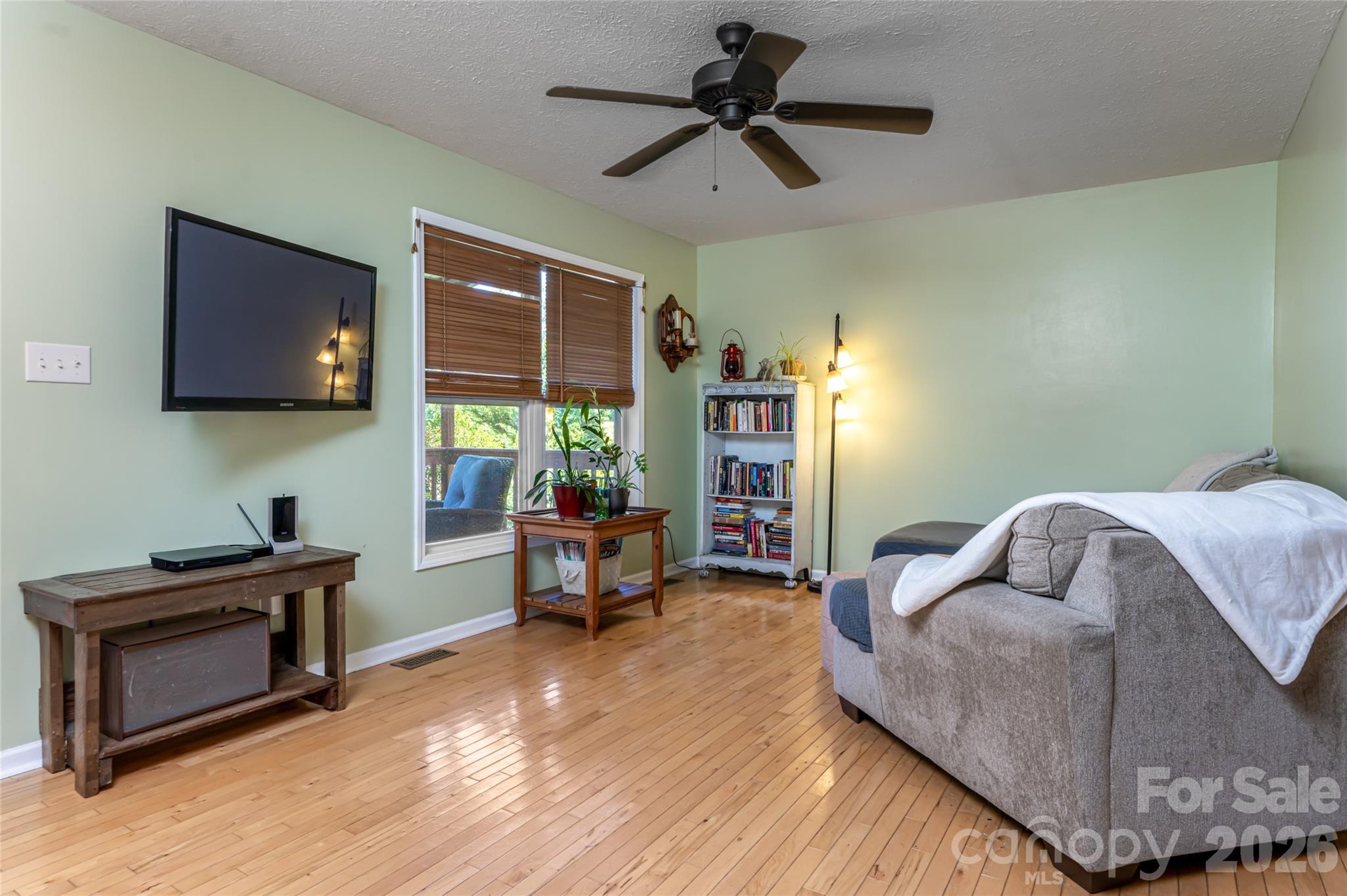 339 Hi Alta Avenue