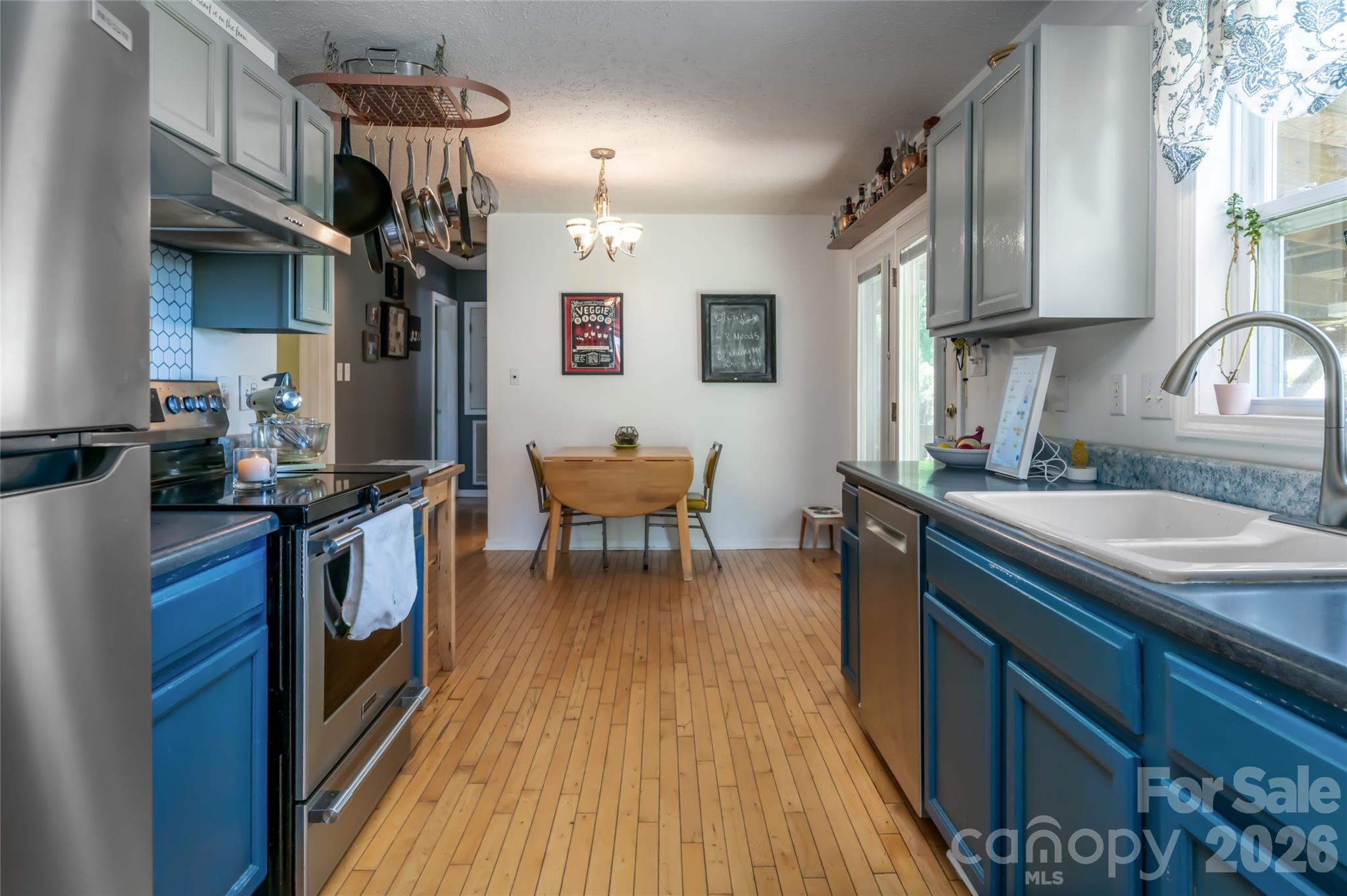 339 Hi Alta Avenue