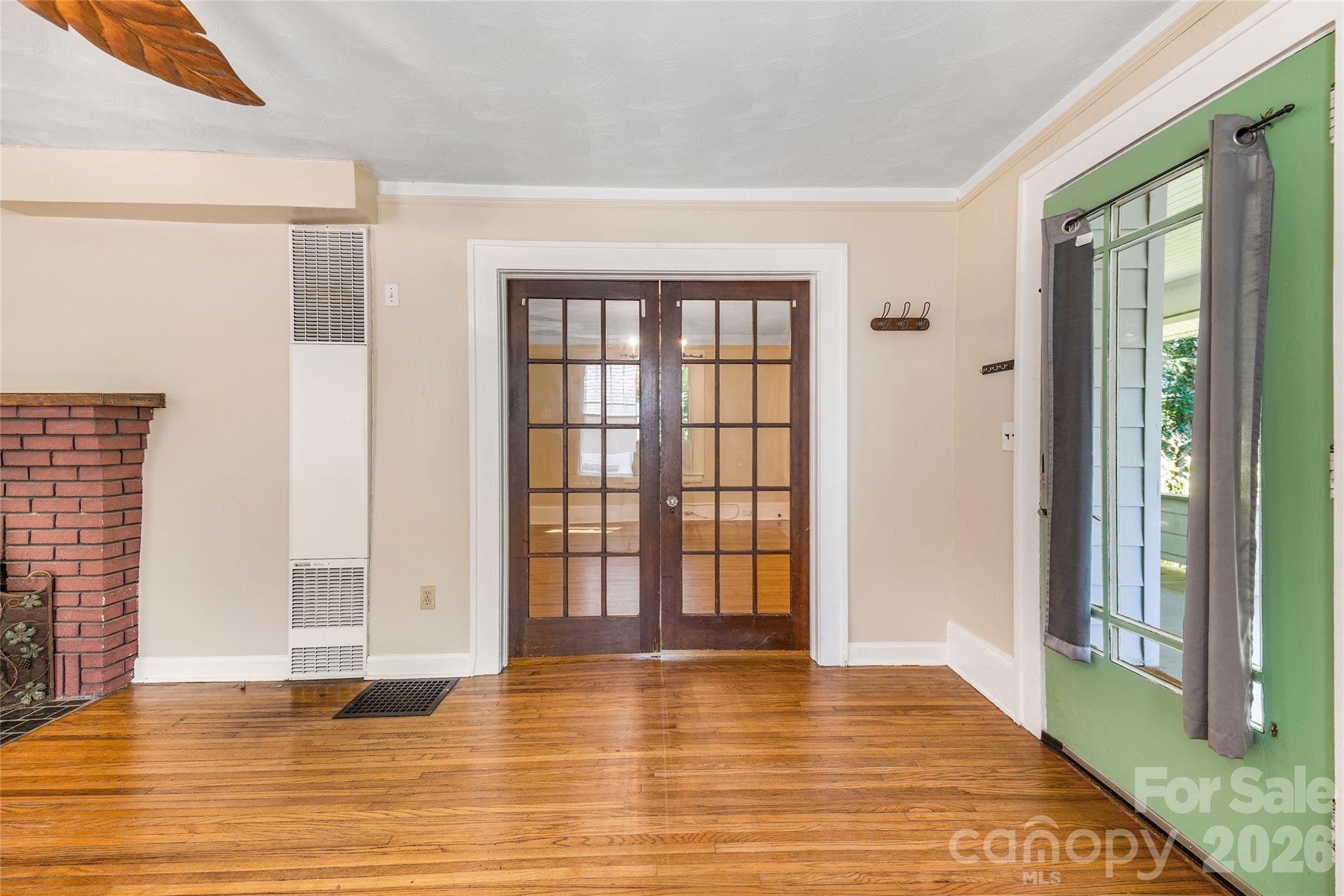 109 Forest Hill Drive Unit: 1