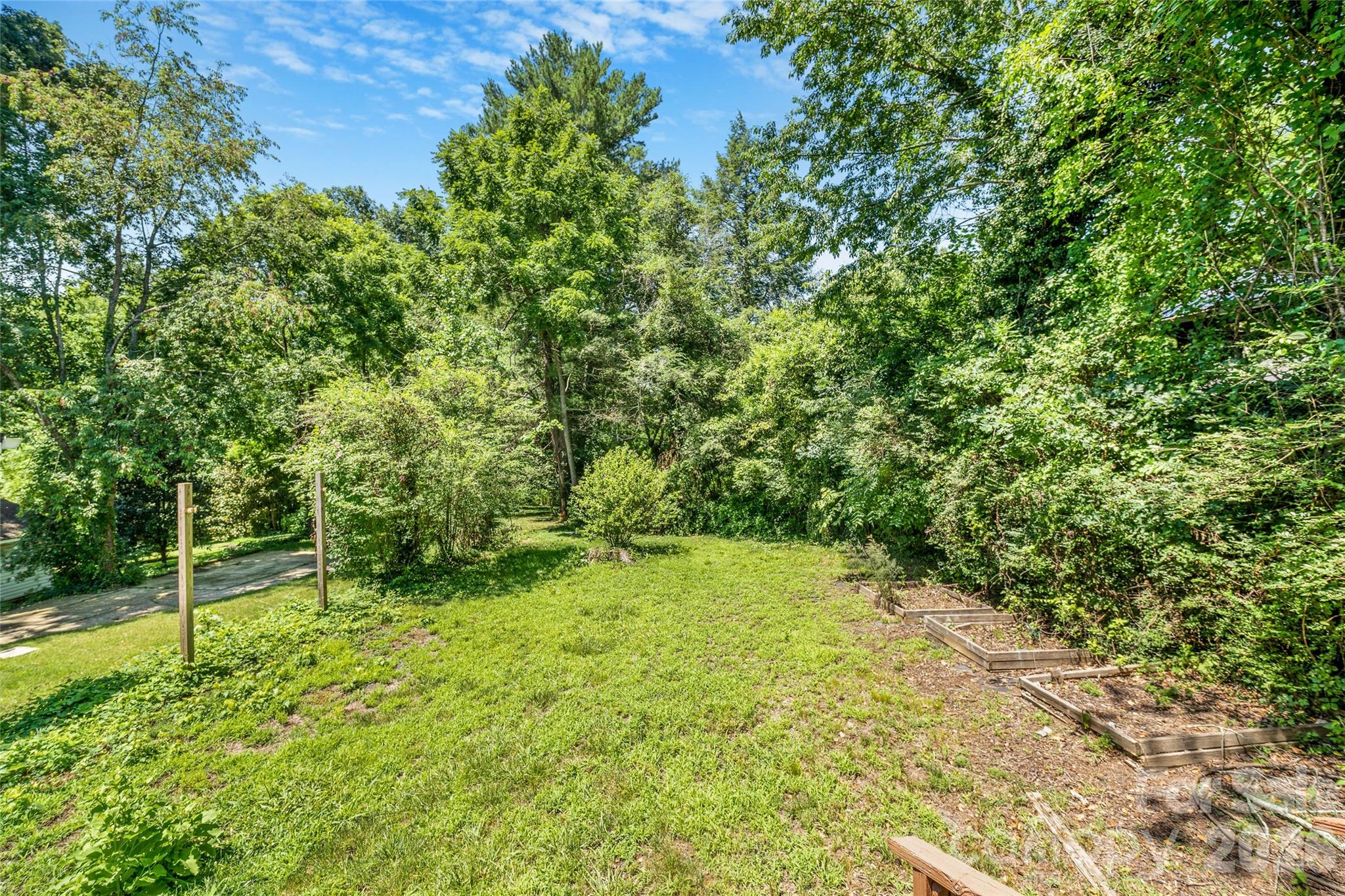 109 Forest Hill Drive Unit: 1