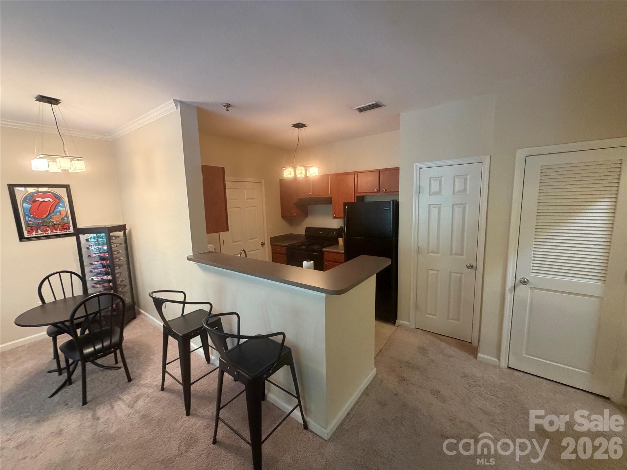 900 Vista Lake Drive Unit: 302