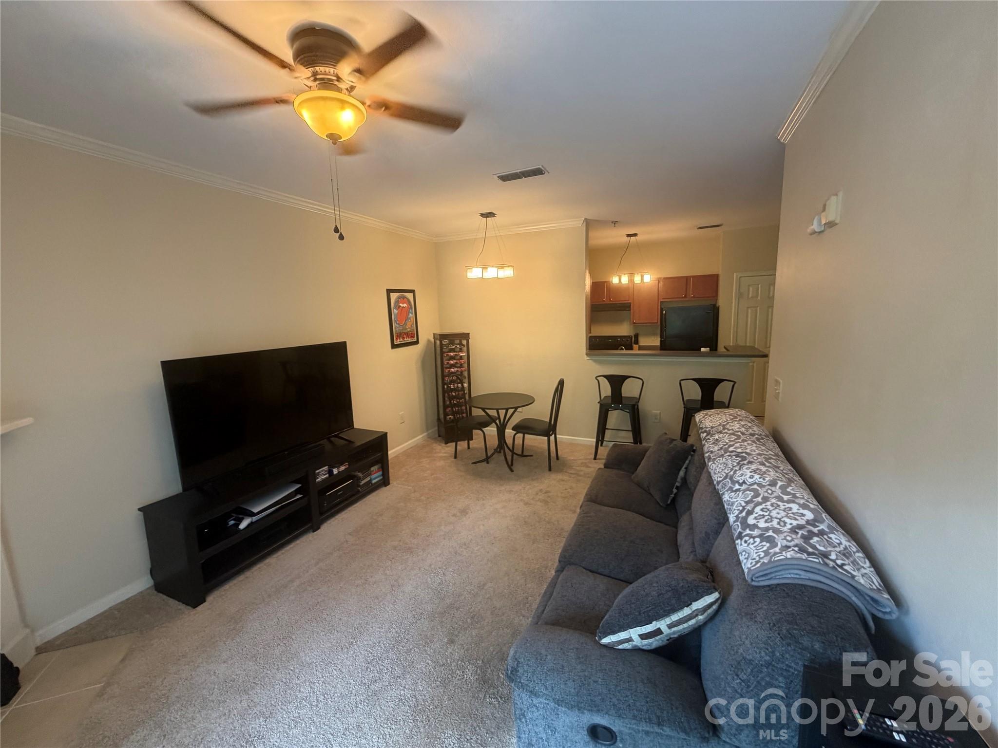 900 Vista Lake Drive Unit: 302
