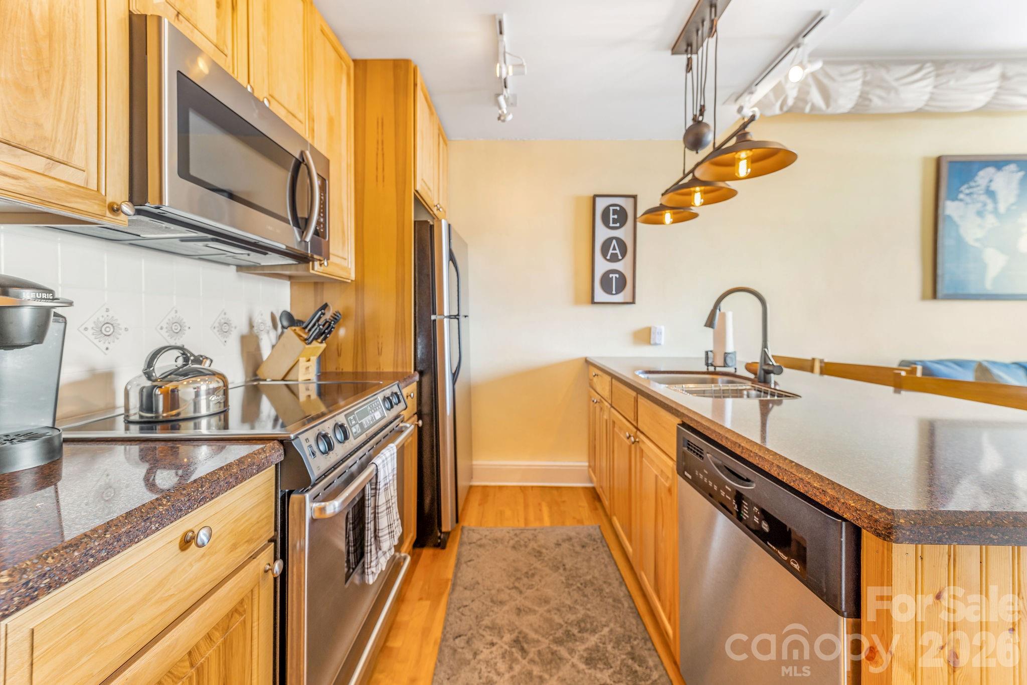 35 Patton Avenue Unit: 302
