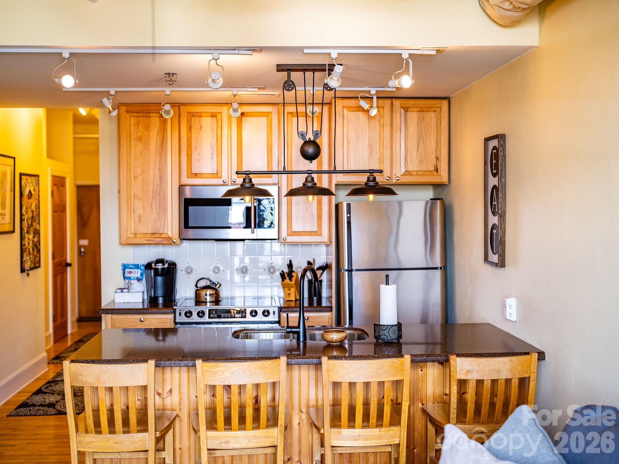 35 Patton Avenue Unit: 302