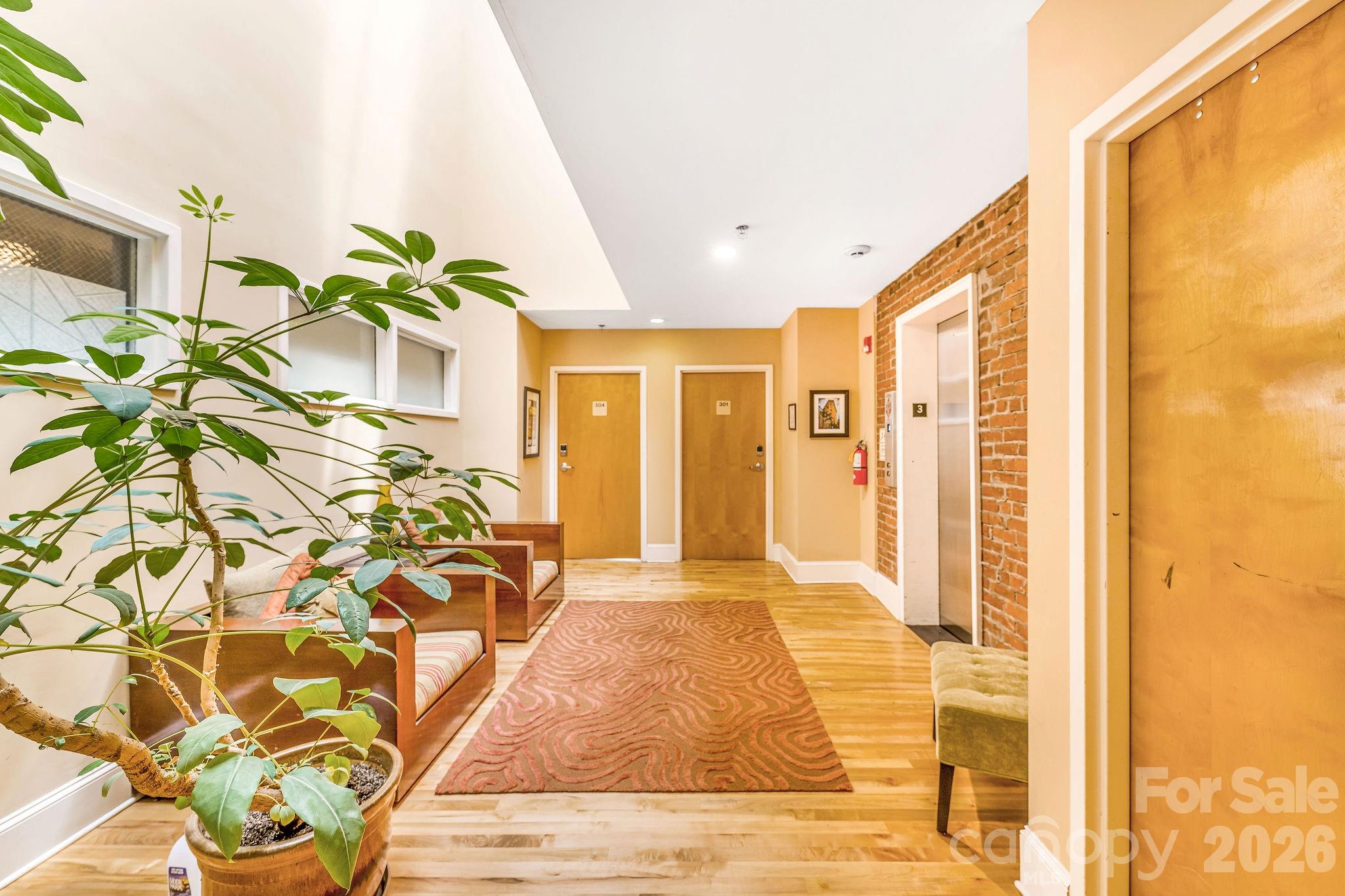 35 Patton Avenue Unit: 302