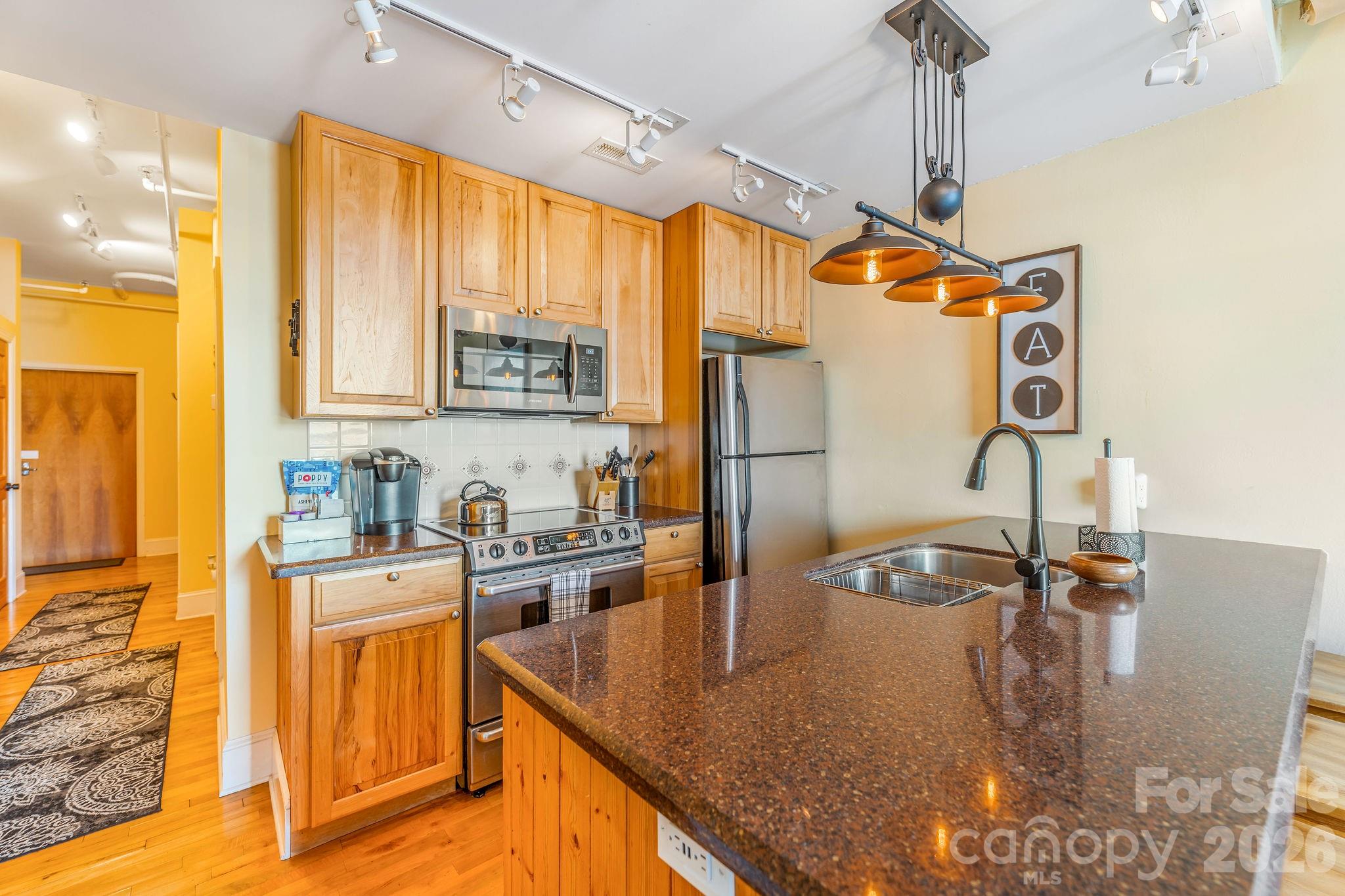 35 Patton Avenue Unit: 302