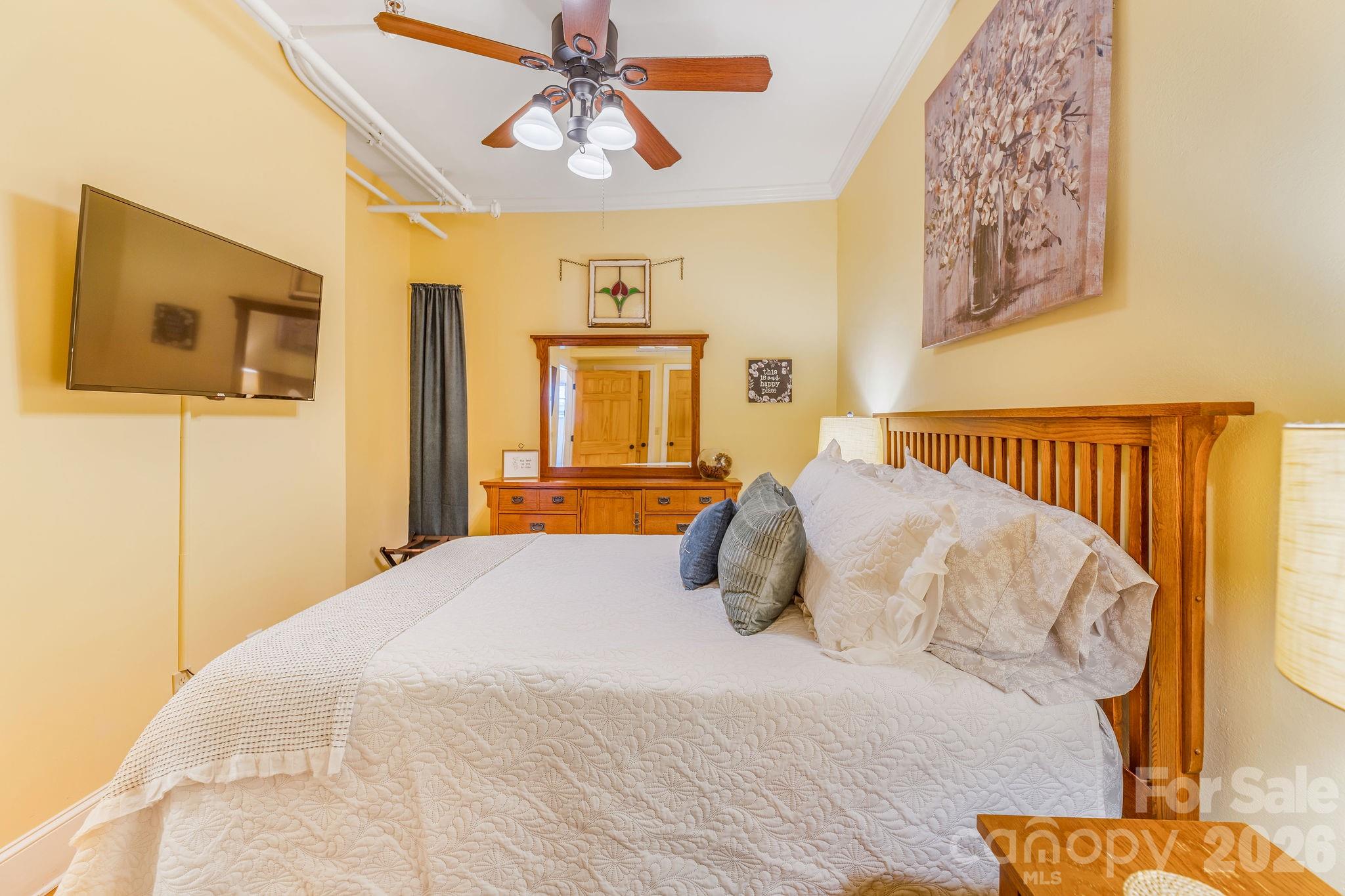 35 Patton Avenue Unit: 302