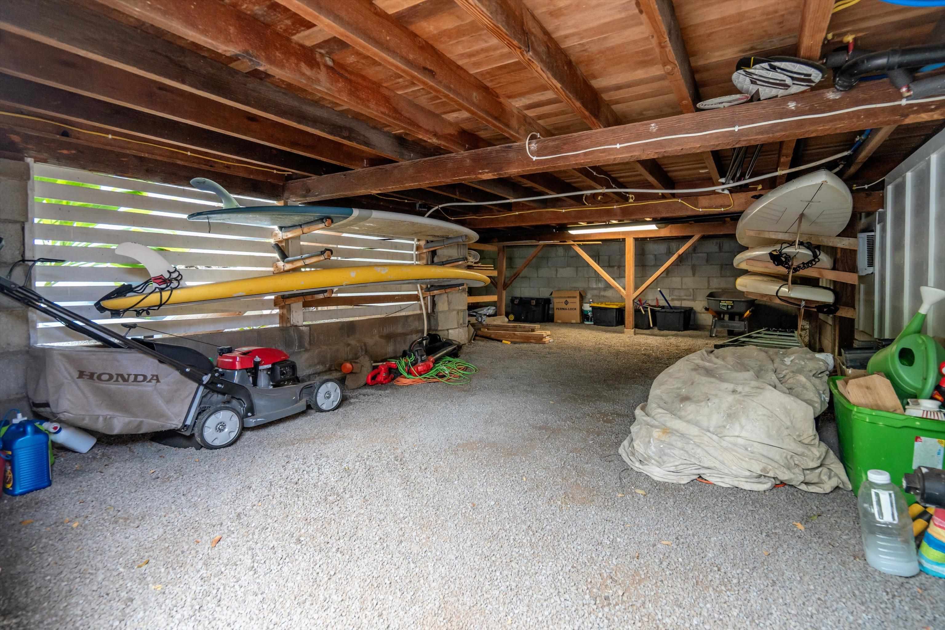 2038 Kahekili Hwy