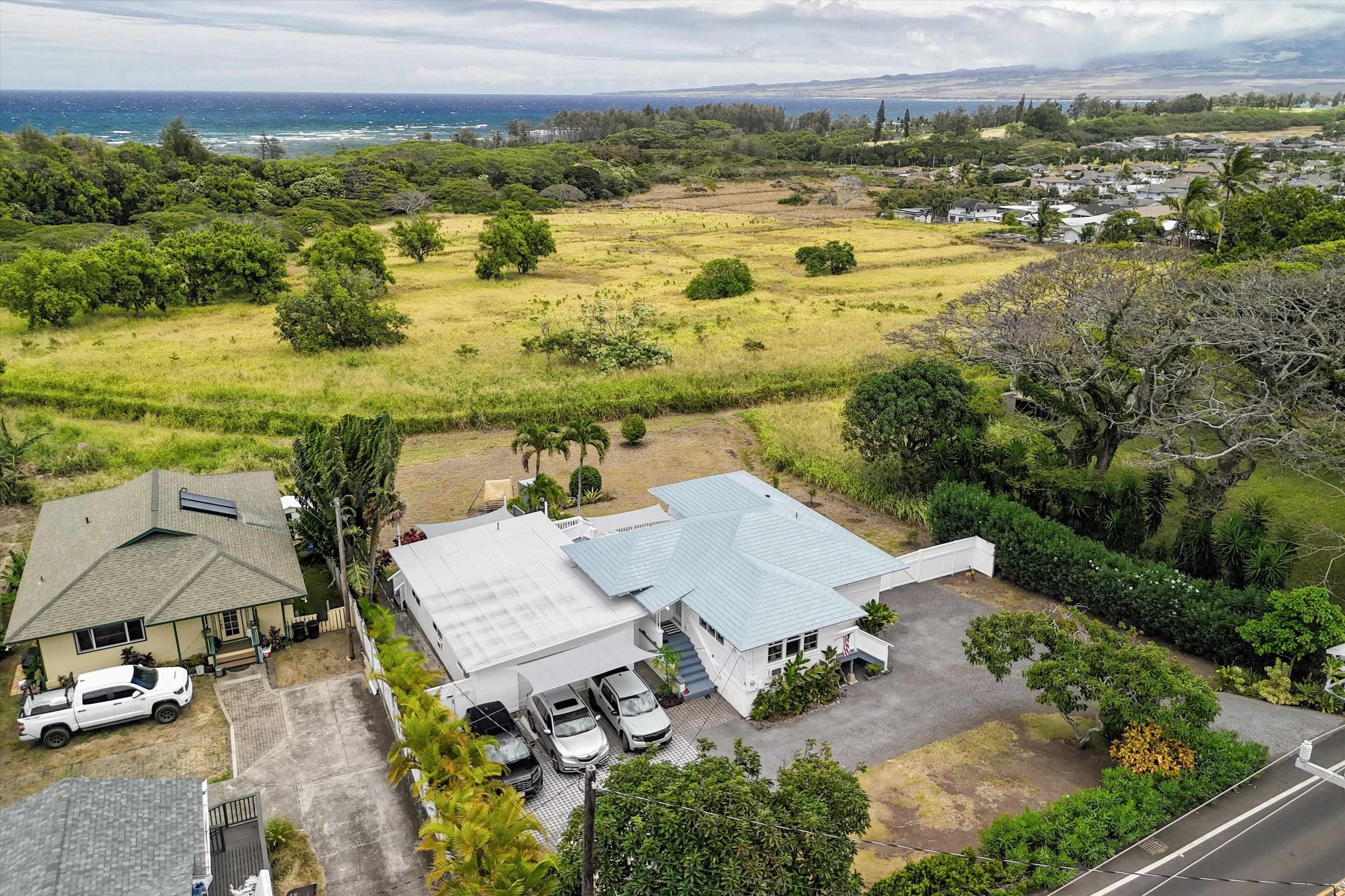 2038 Kahekili Hwy