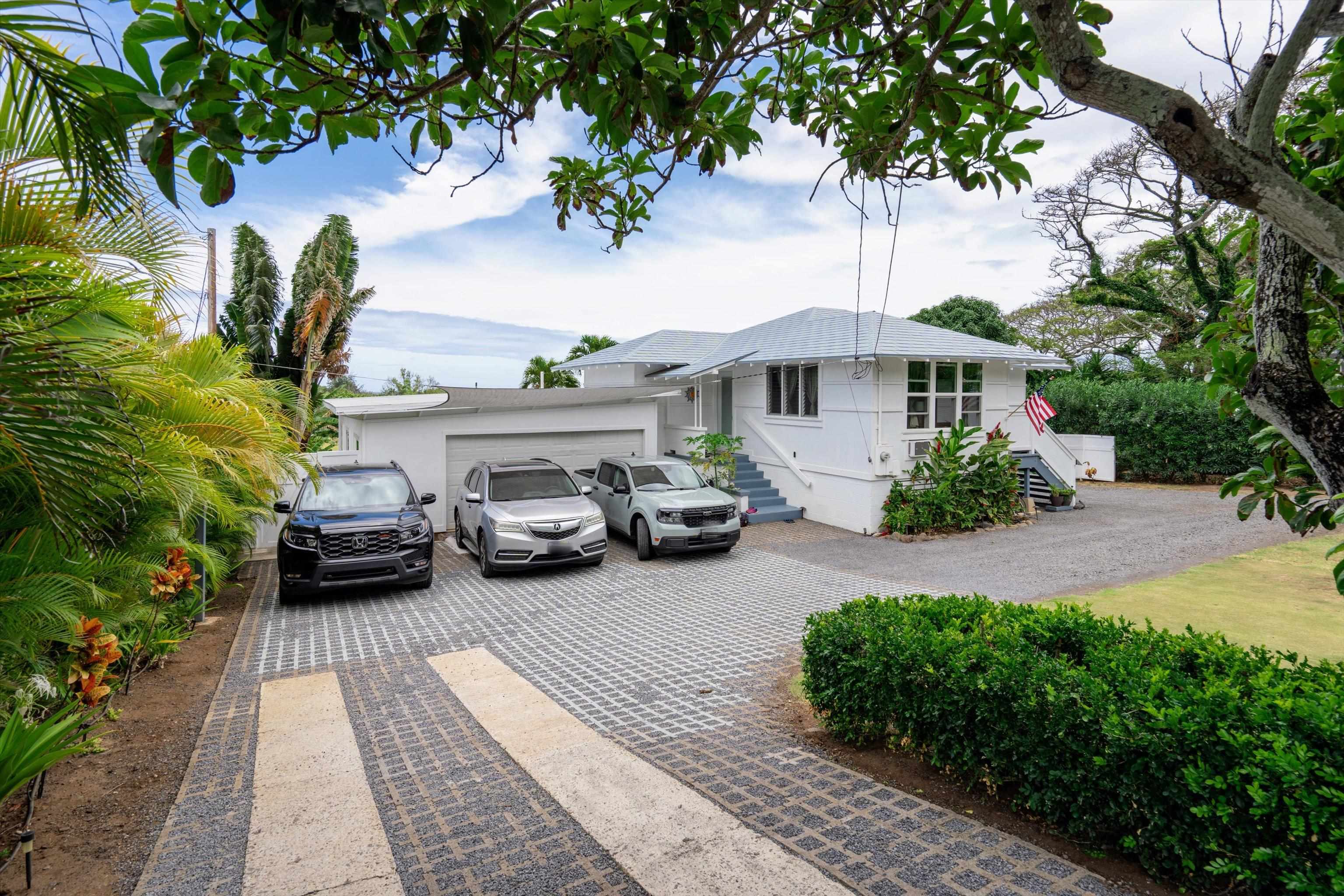 2038 Kahekili Hwy