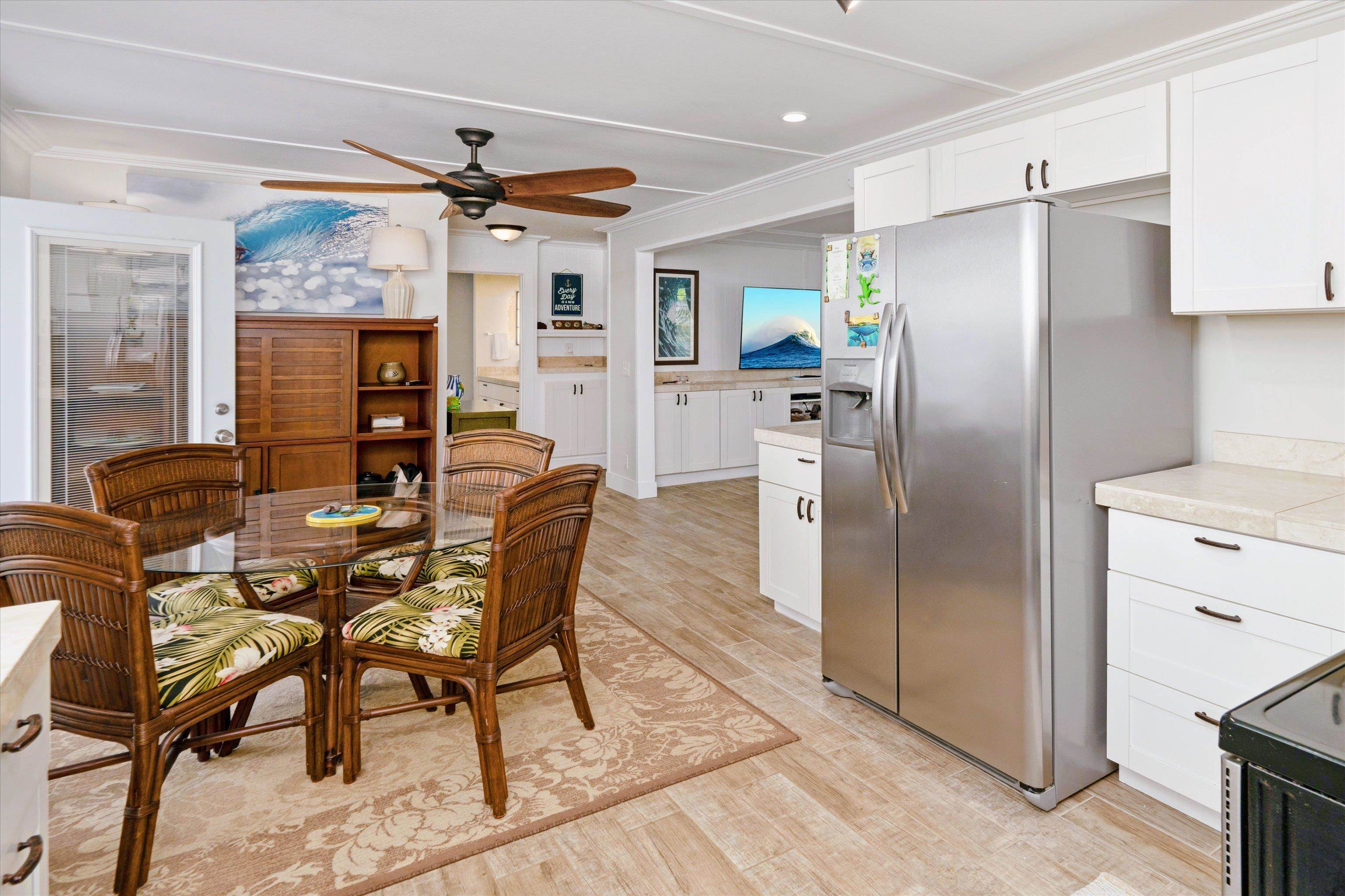 2038 Kahekili Hwy