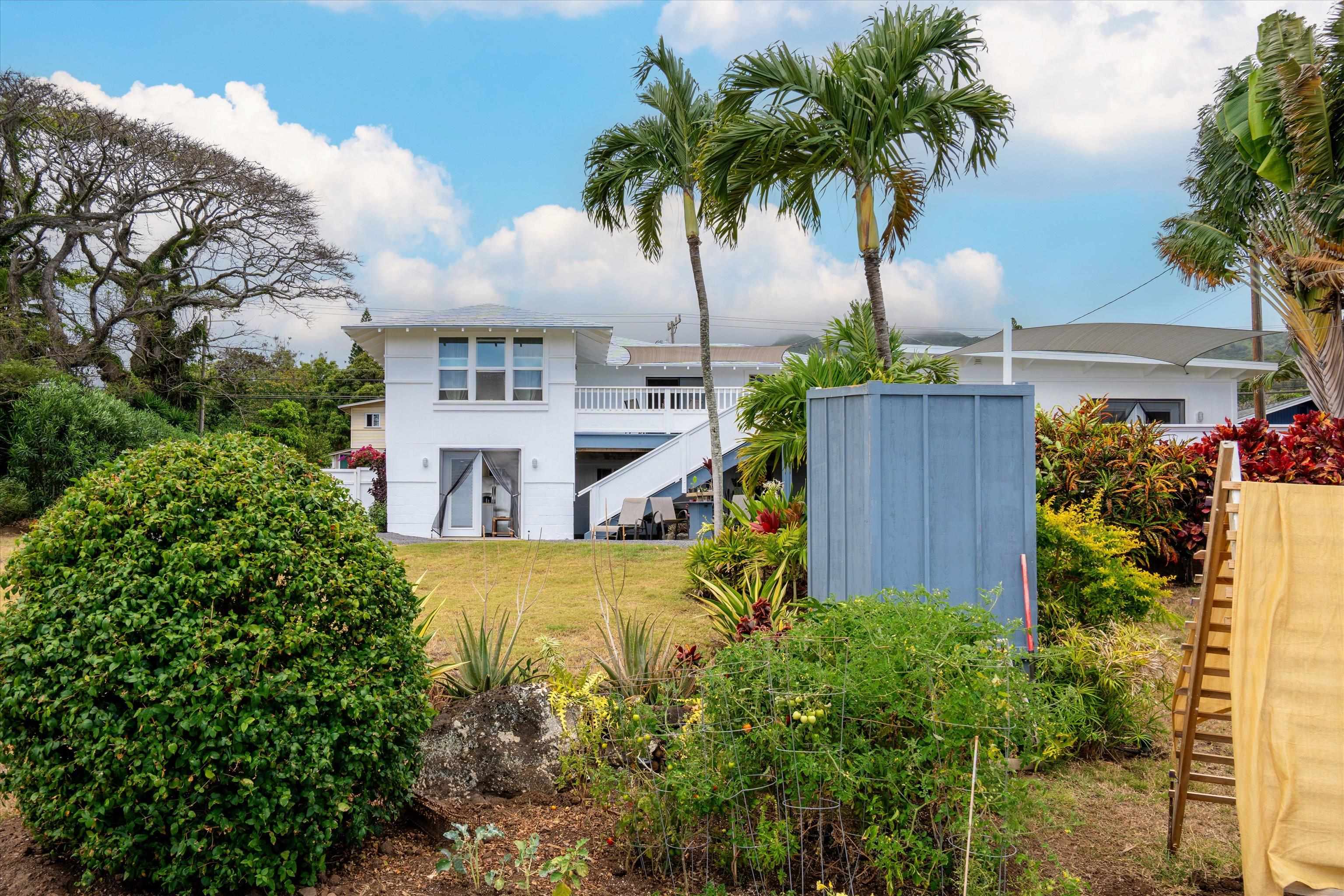 2038 Kahekili Hwy