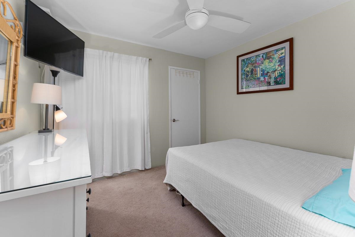 140 UWAPO Rd Unit: 39-103