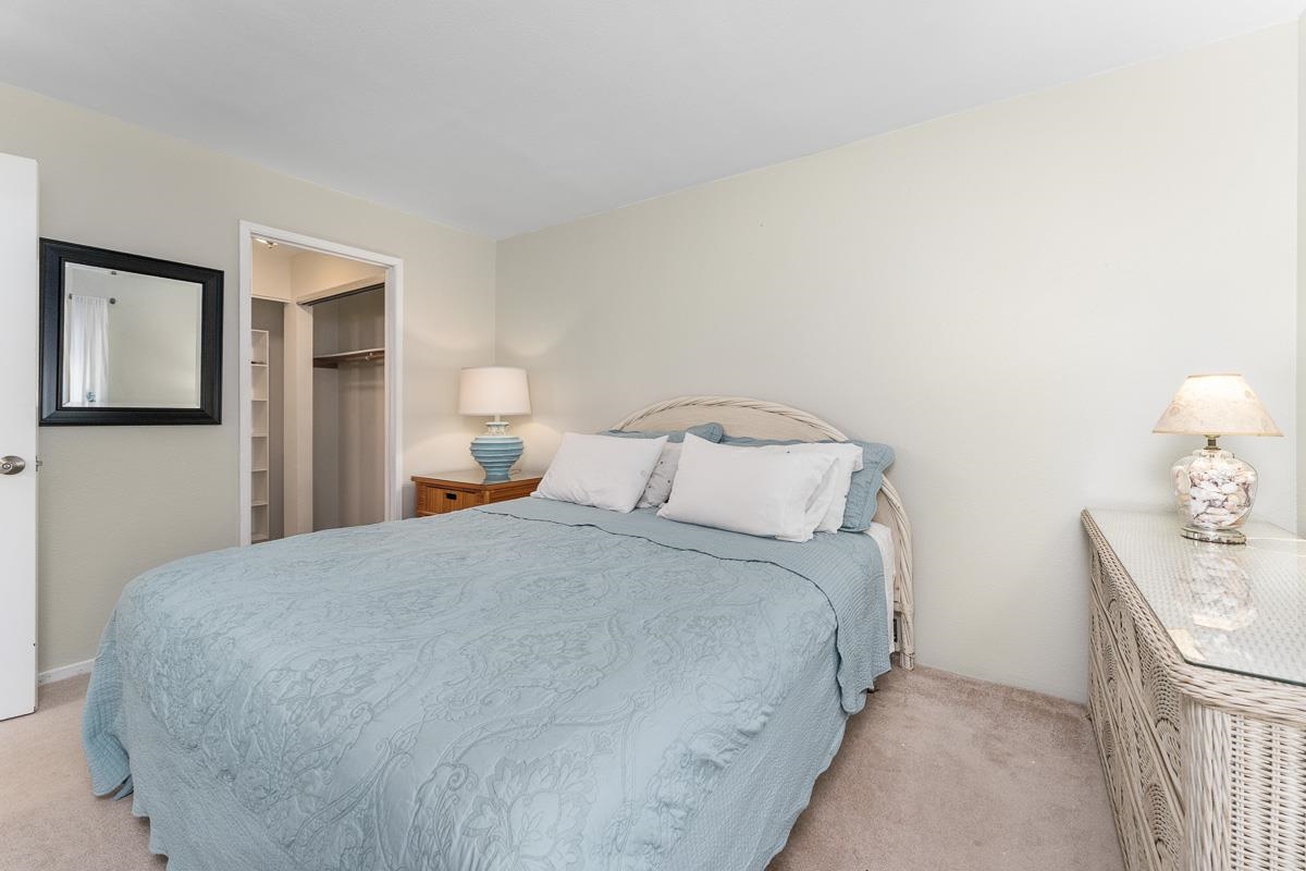 140 UWAPO Rd Unit: 39-103