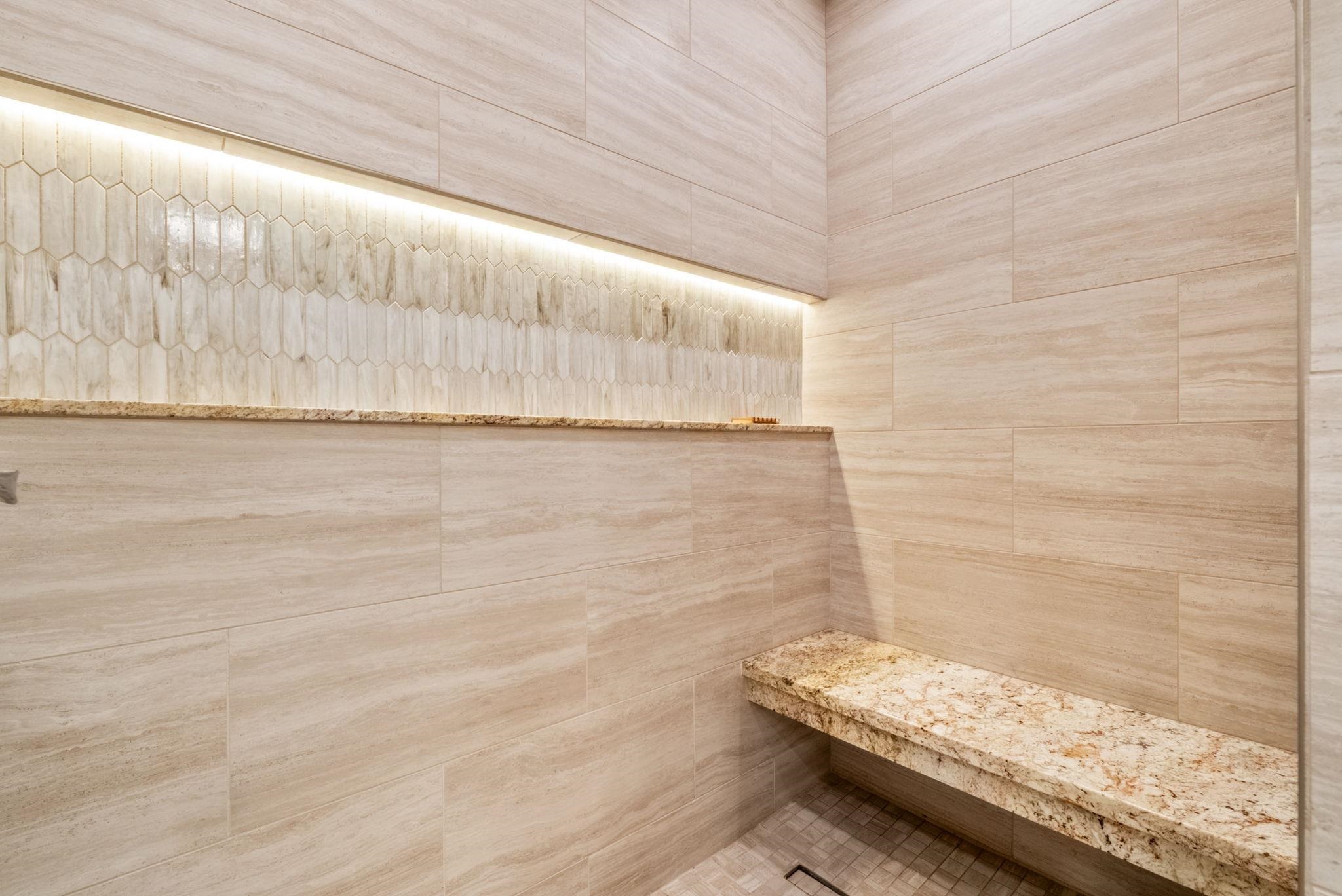 3200 WAILEA ALANUI Dr Unit: 2104