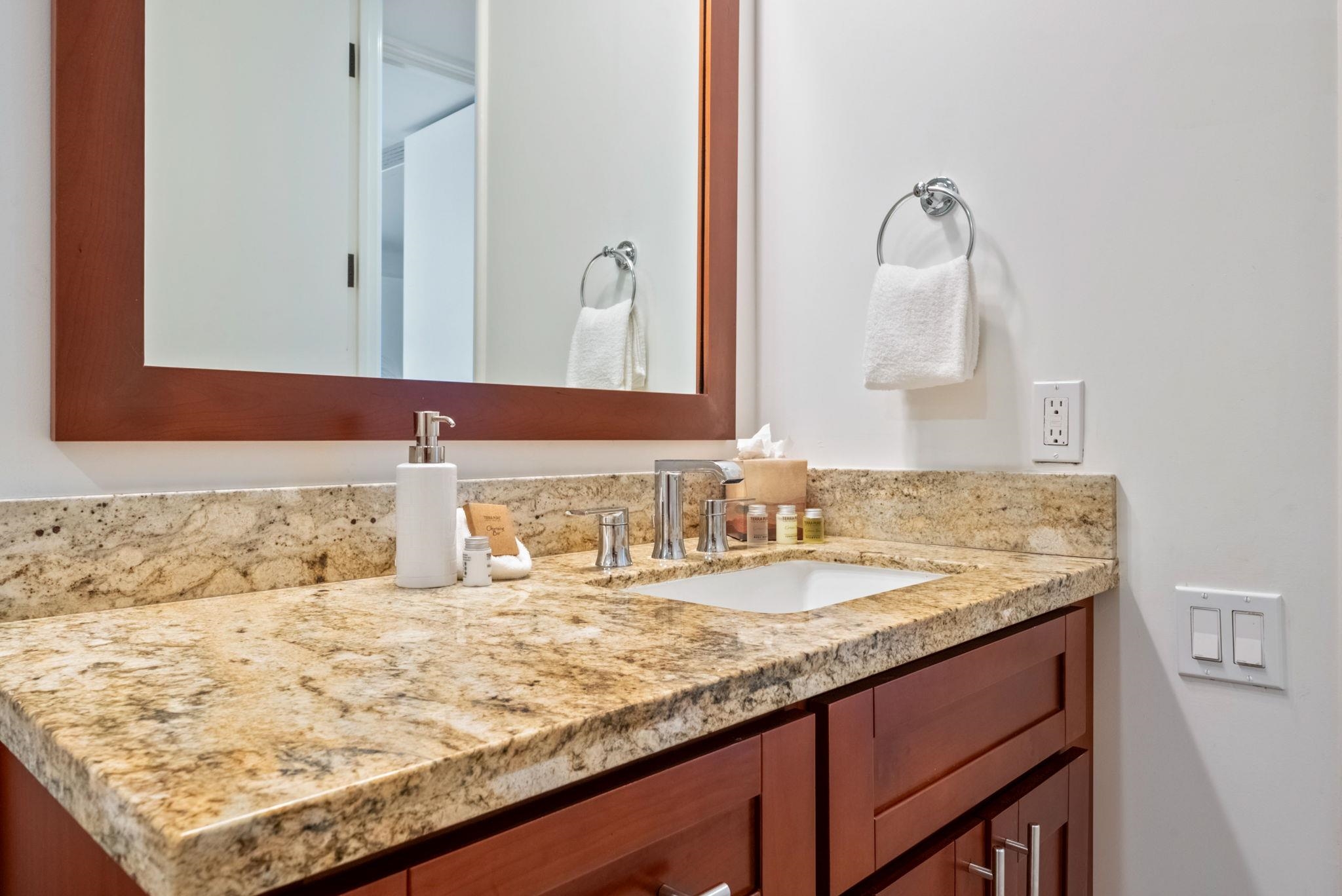 3200 WAILEA ALANUI Dr Unit: 2104