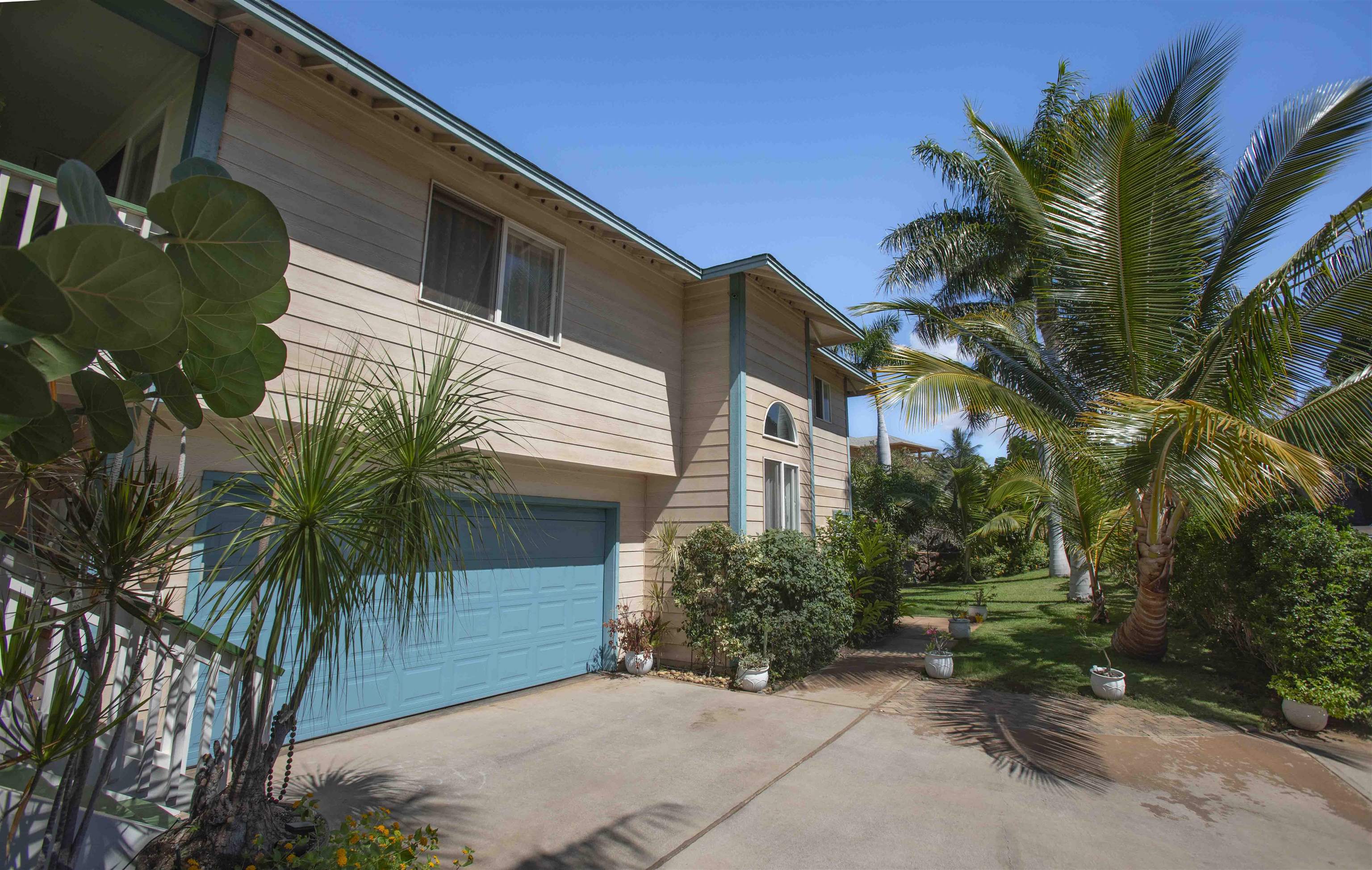 11 Ho'olalei Way