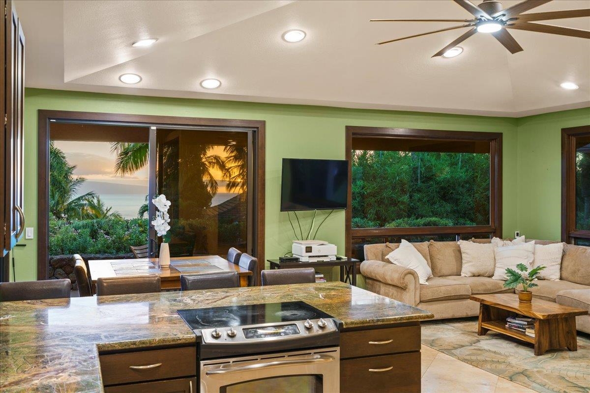 52 Lau Niu Way Unit: A