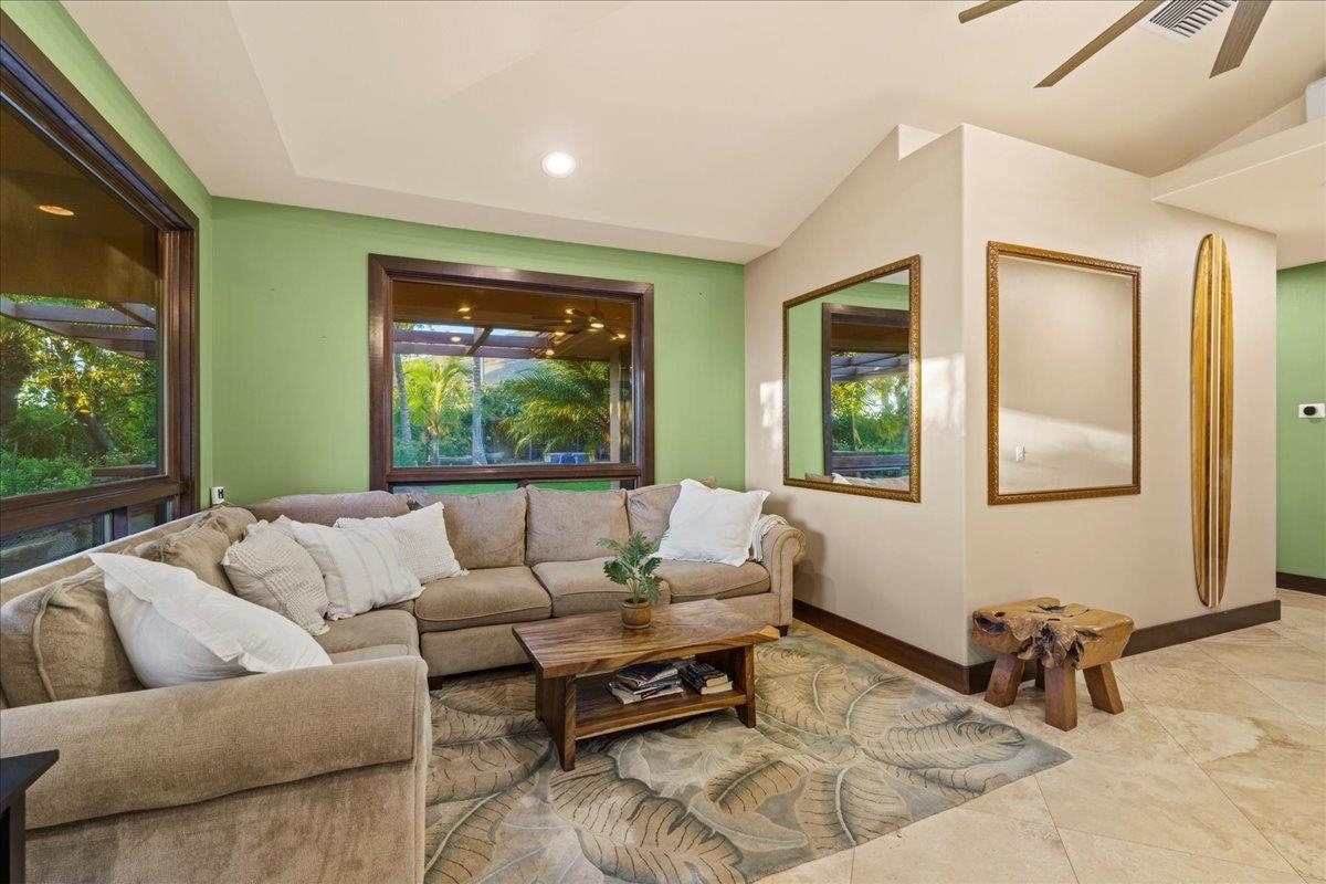 52 Lau Niu Way Unit: A
