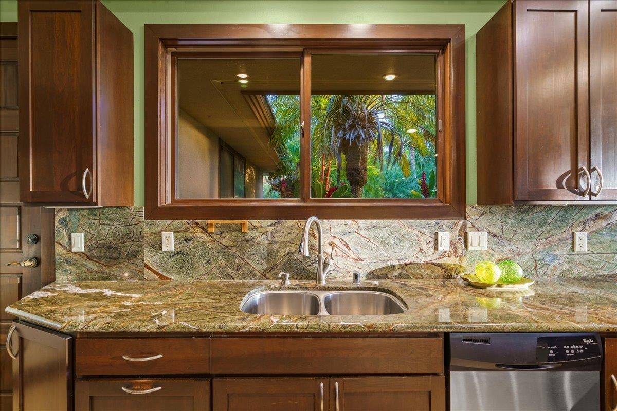 52 Lau Niu Way Unit: A