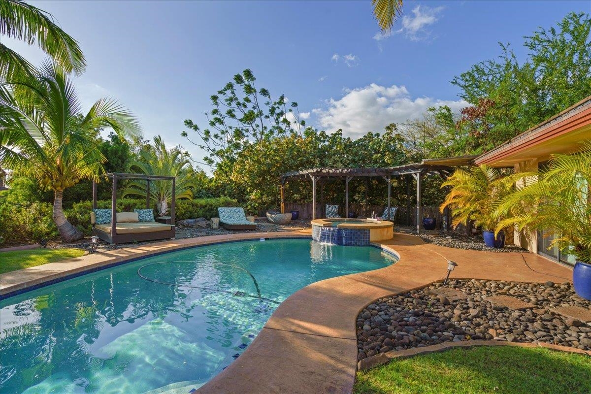 52 Lau Niu Way Unit: A