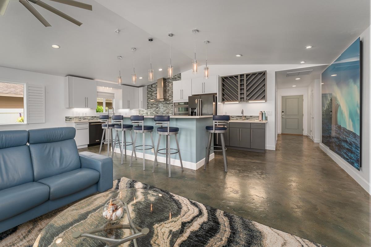 232 Kamahao Cir