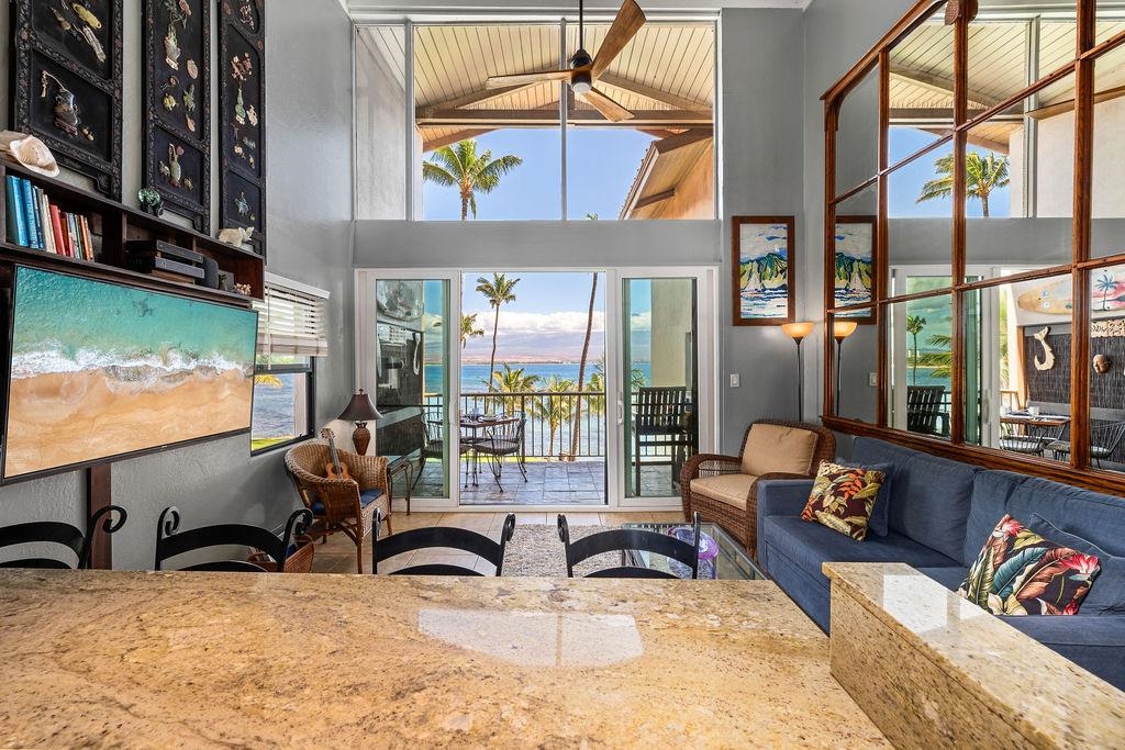 70 HAUOLI St Unit: 404
