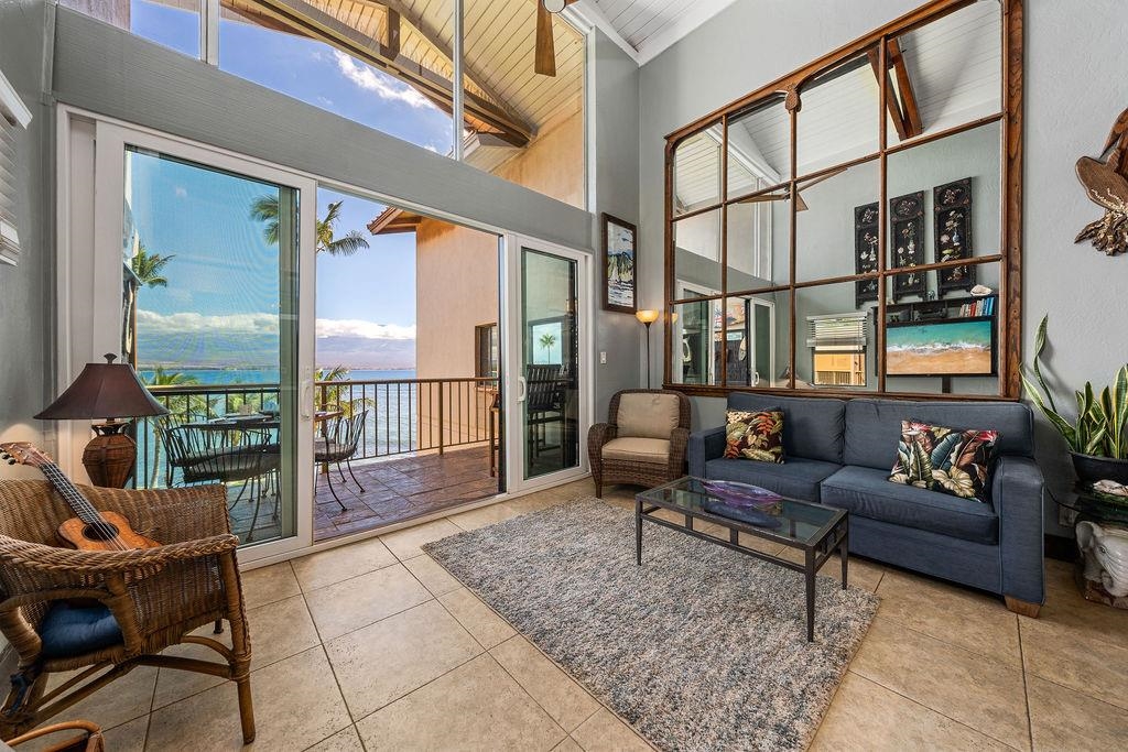 70 HAUOLI St Unit: 404